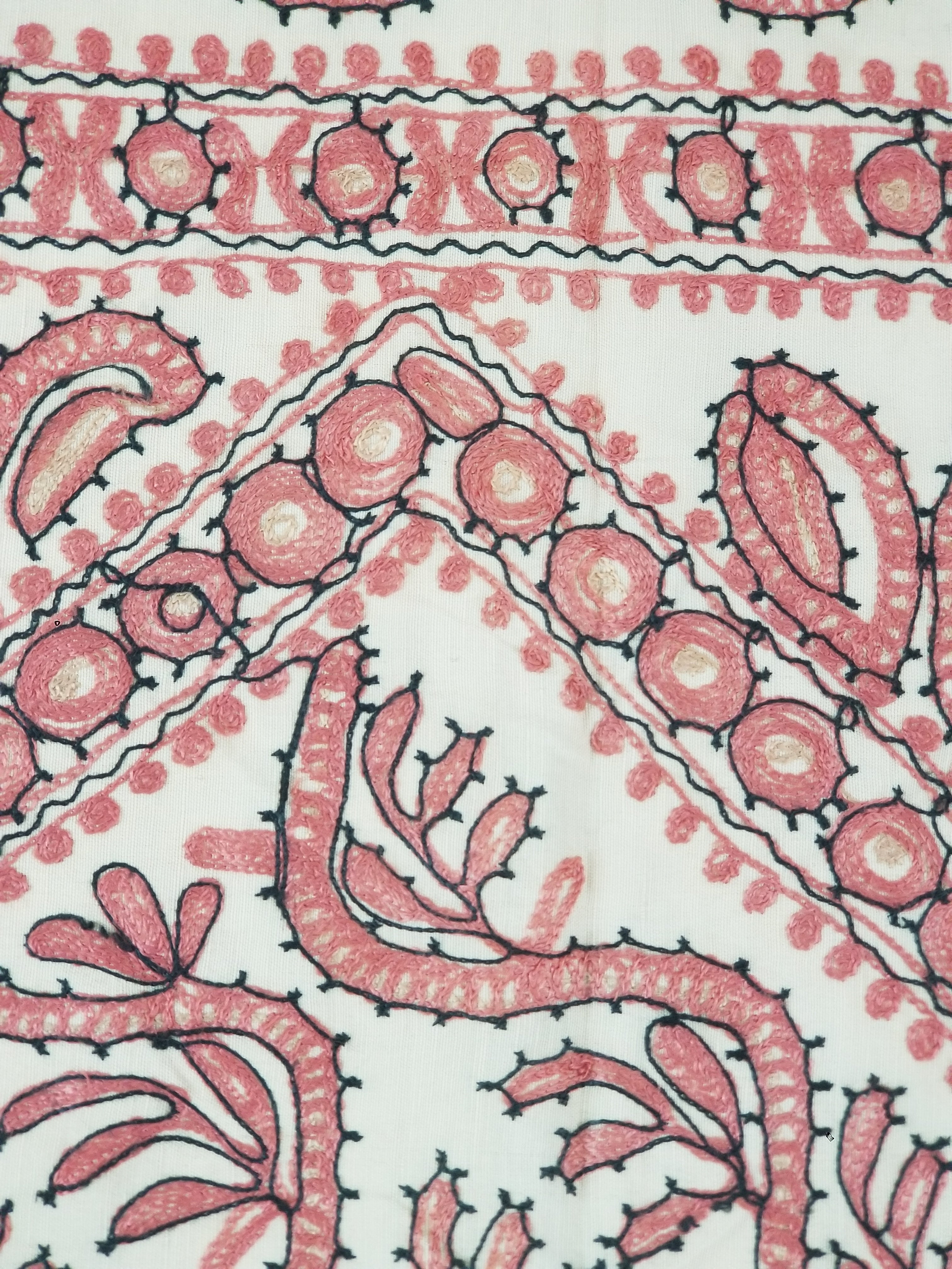 Antique Traditional Syrian Hand Embroidery Floral & Paisley Tablecloth 162x152cm