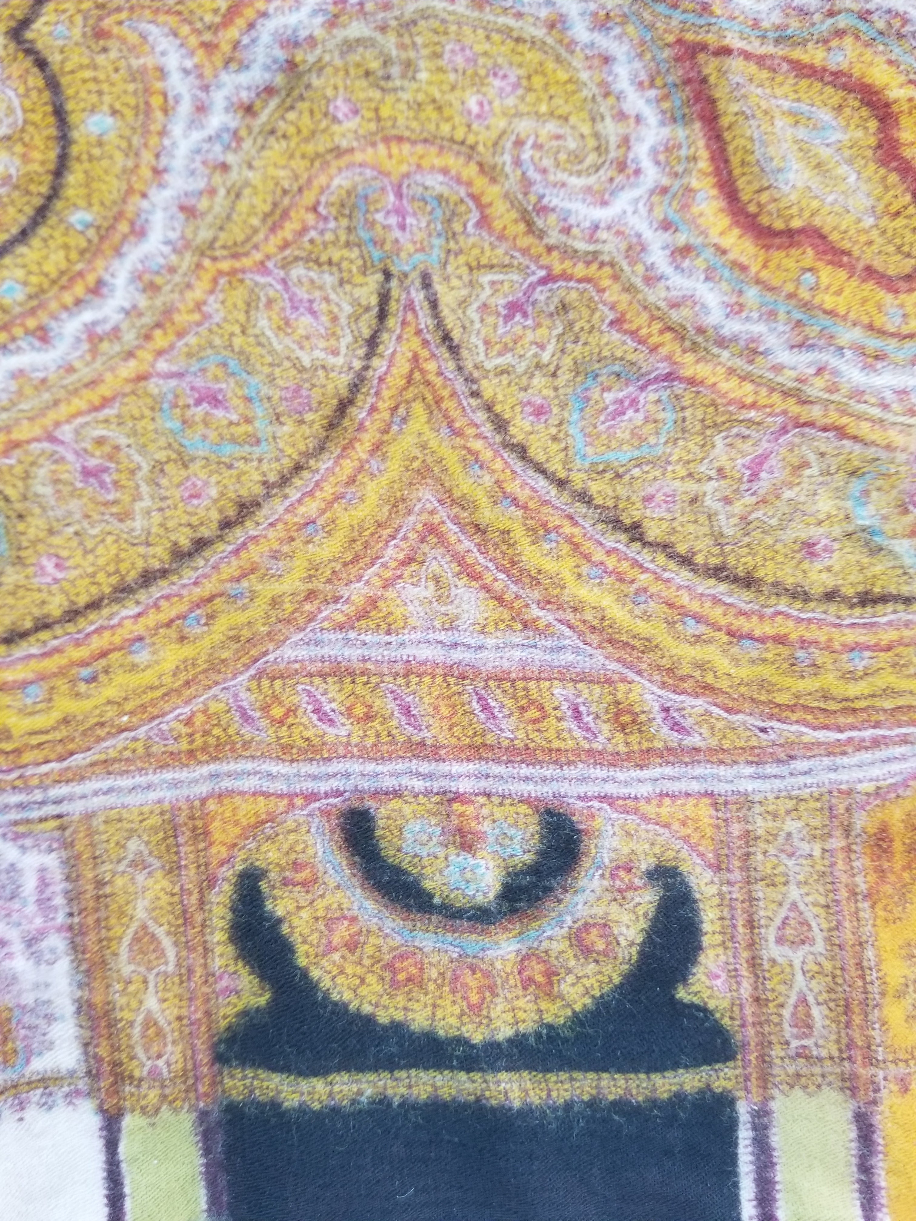 Antique 19thC Victorian Kashmiri Style Paisley Wool Shawl 275x148cm