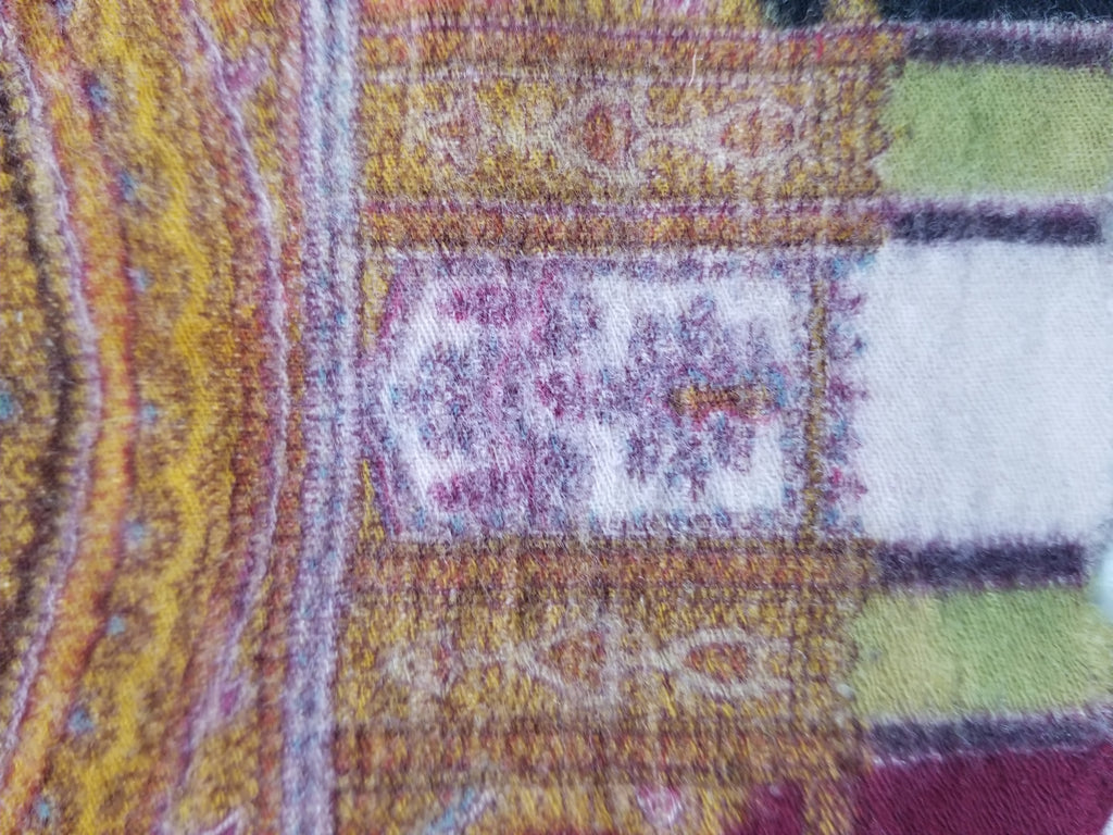 Antique 19thC Victorian Kashmiri Style Paisley Wool Shawl 275x148cm