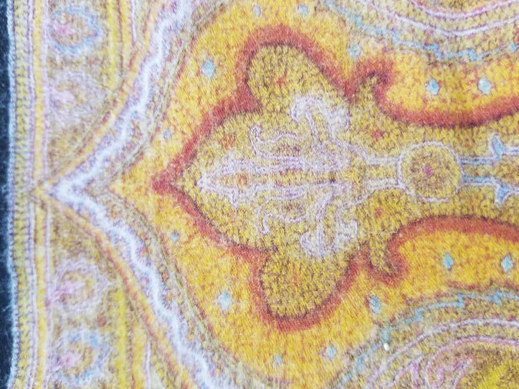 Antique 19thC Victorian Kashmiri Style Paisley Wool Shawl 275x148cm