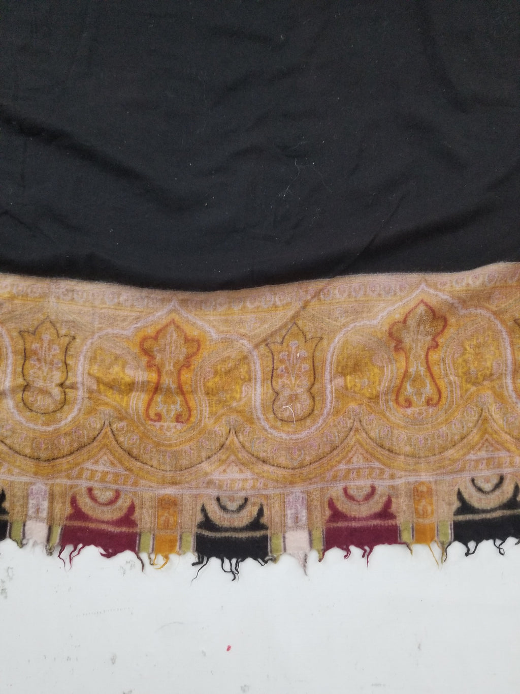 Antique 19thC Victorian Kashmiri Style Paisley Wool Shawl 275x148cm