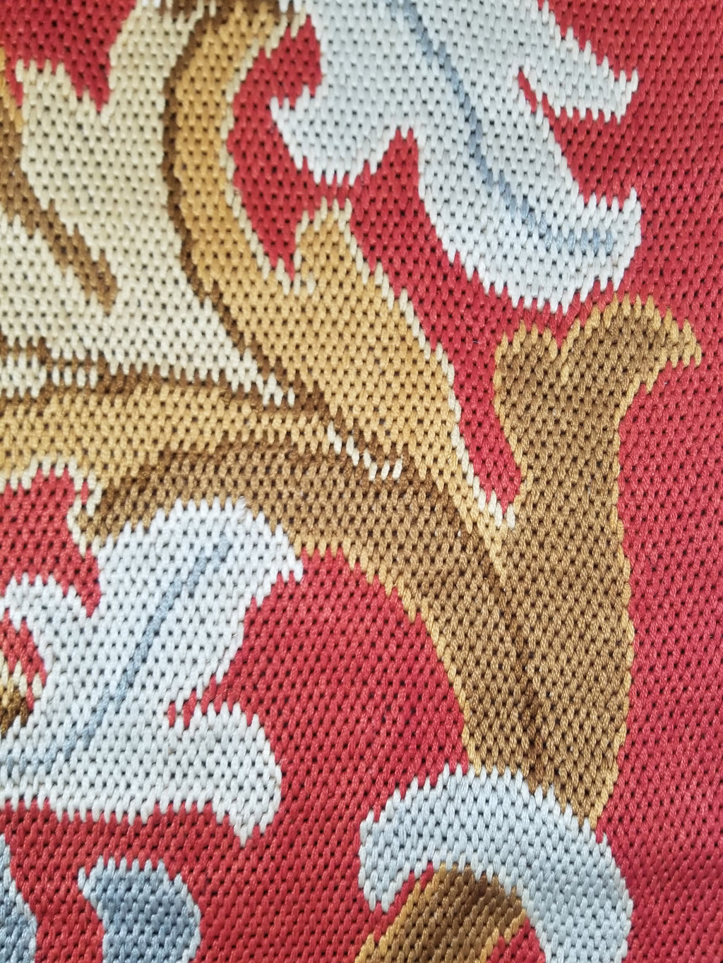 Antique French Handmade Foliate Scroll Pattern Tapestry Border 167x105cm