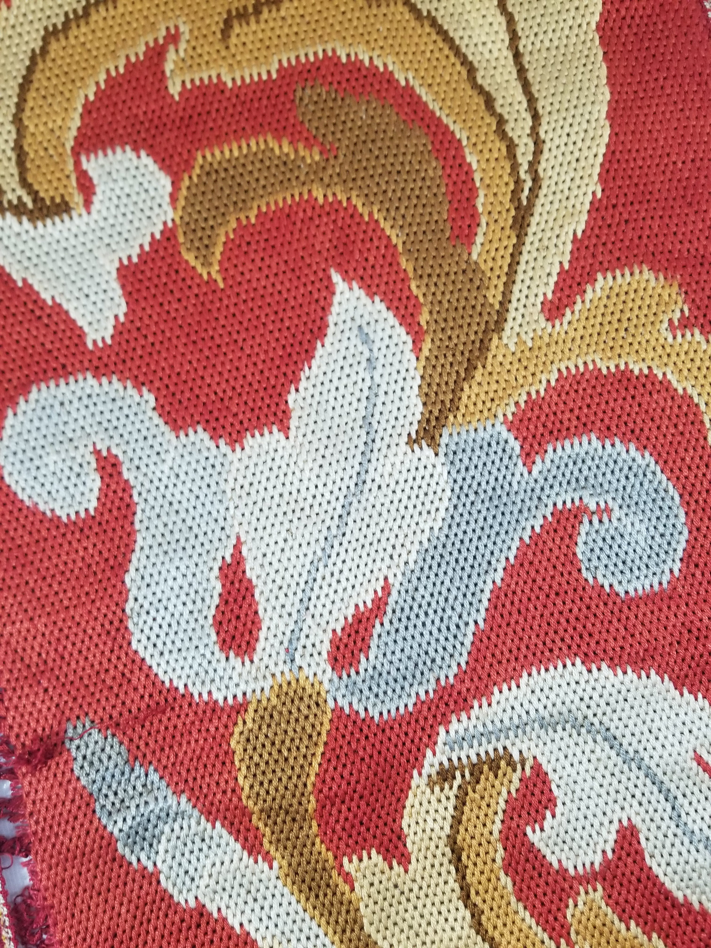 Antique French Handmade Foliate Scroll Pattern Tapestry Border 167x105cm