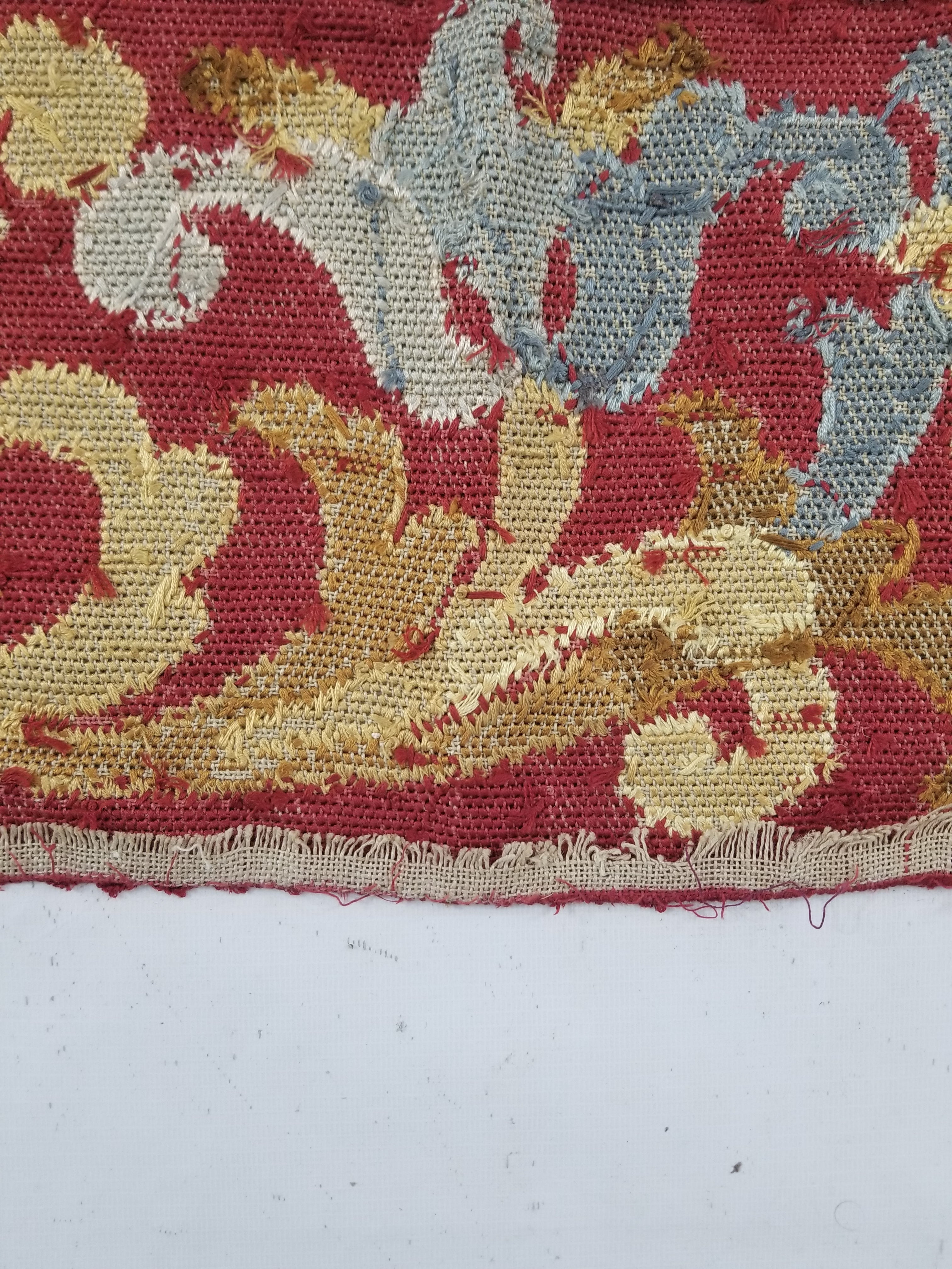 Antique French Handmade Foliate Scroll Pattern Tapestry Border 167x105cm