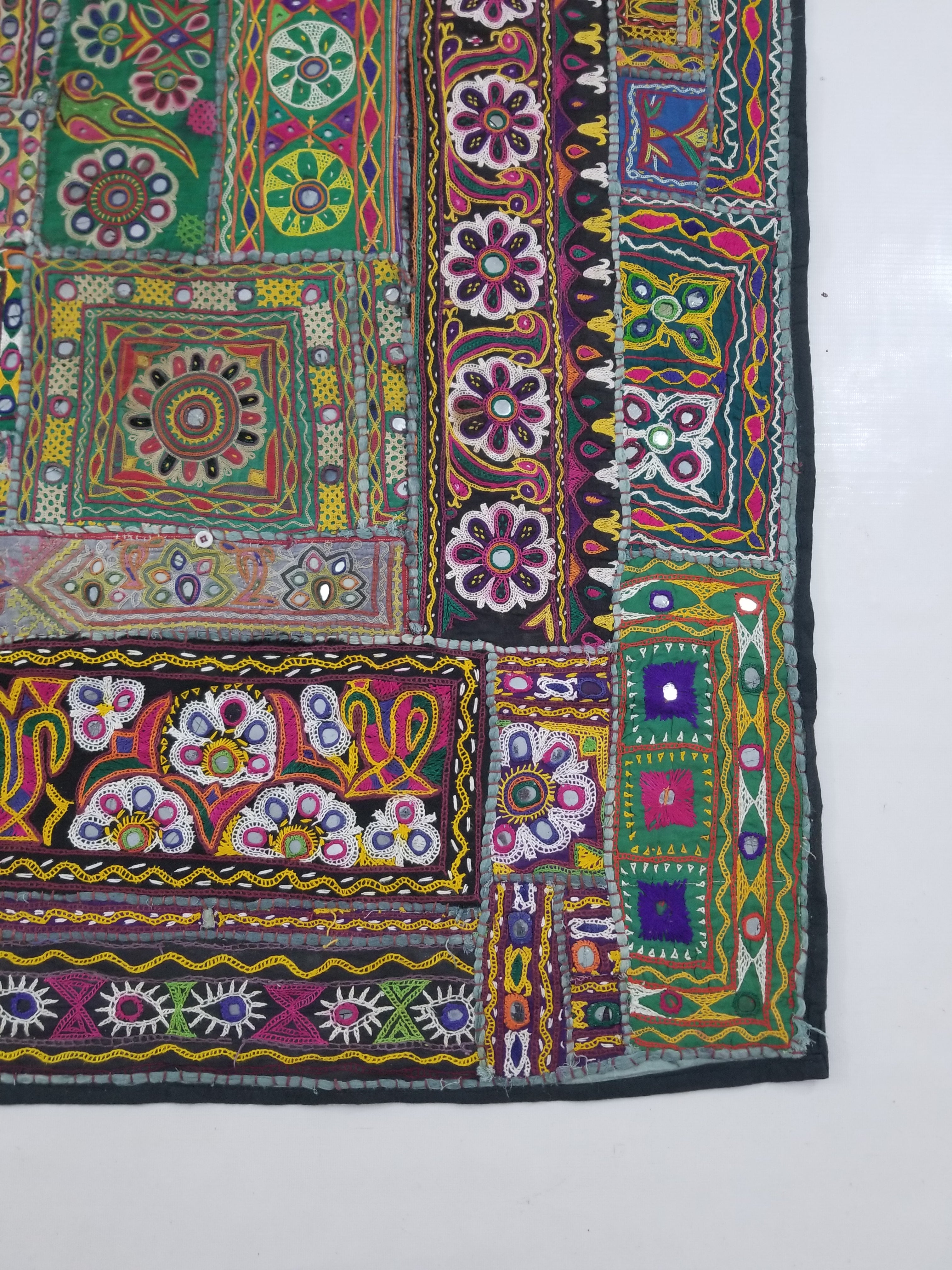 Vintage Indian Rajasthani Patchwork Hand Embroidery Mirror Work Tapestry 196x155