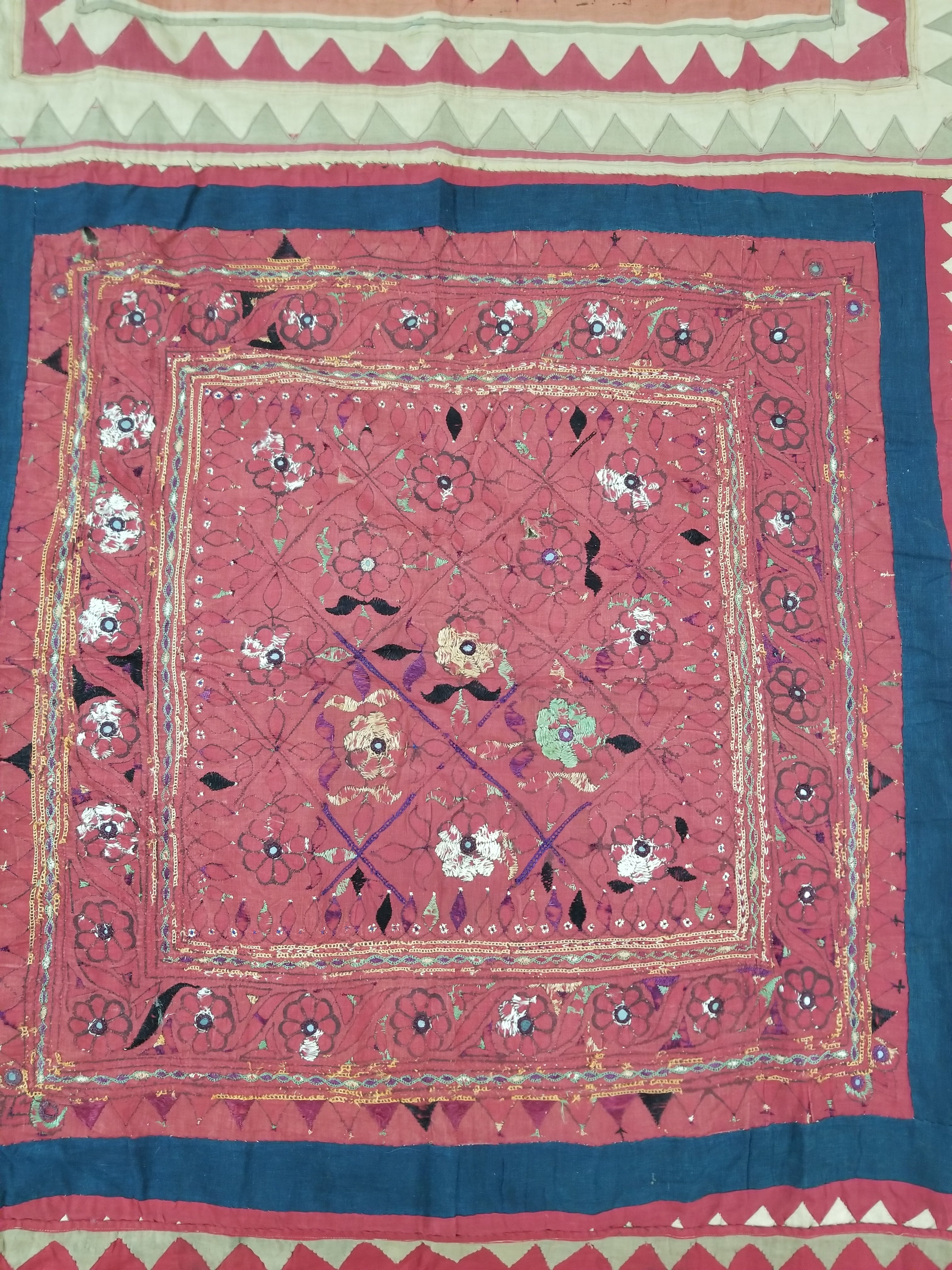 Antique Indian Gujarat Patchwork Hand Embroidered Wall Tapestry 285x180cm