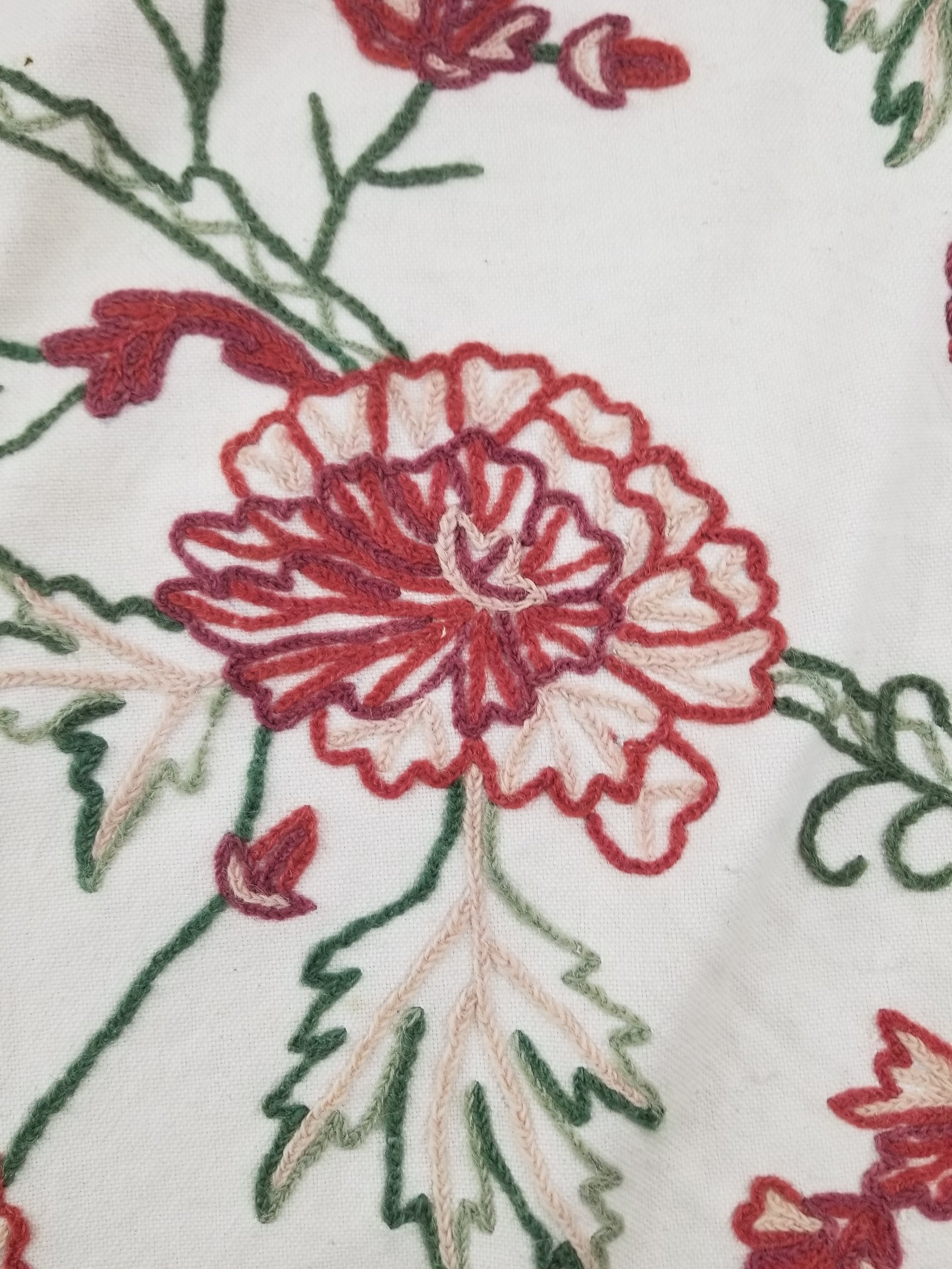 Vintage Traditional Indian Kashmiri Wool Crewel Work Floral Textile 224x150cm