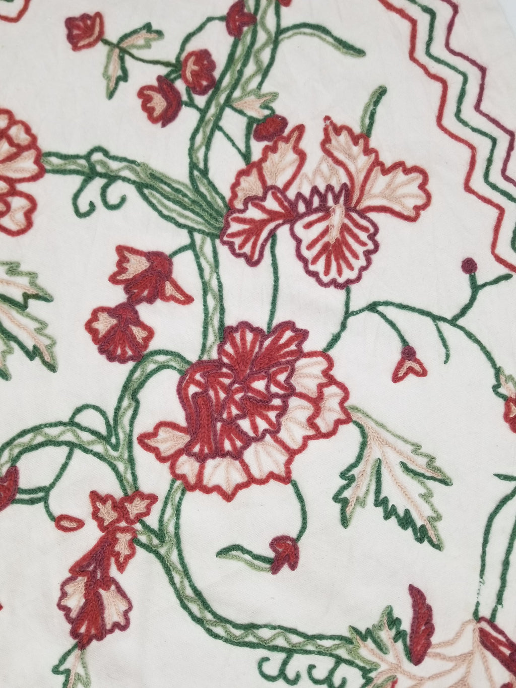 Vintage Traditional Indian Kashmiri Wool Crewel Work Floral Textile 224x150cm