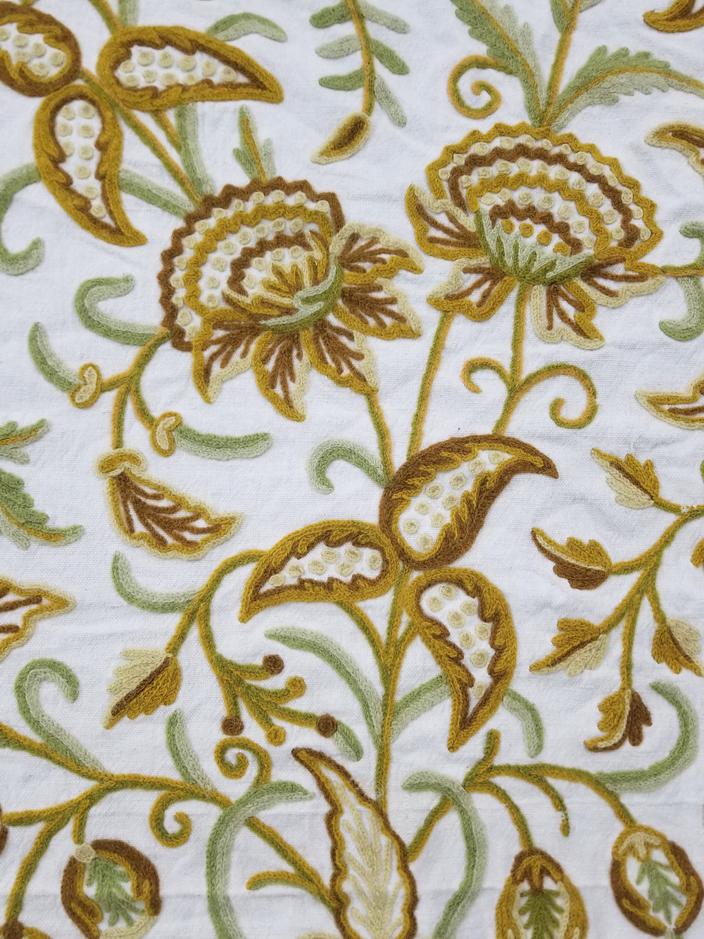 Vintage Traditional Jacobean Inspire Floral Kashmiri Crewel Work Textile 238x236