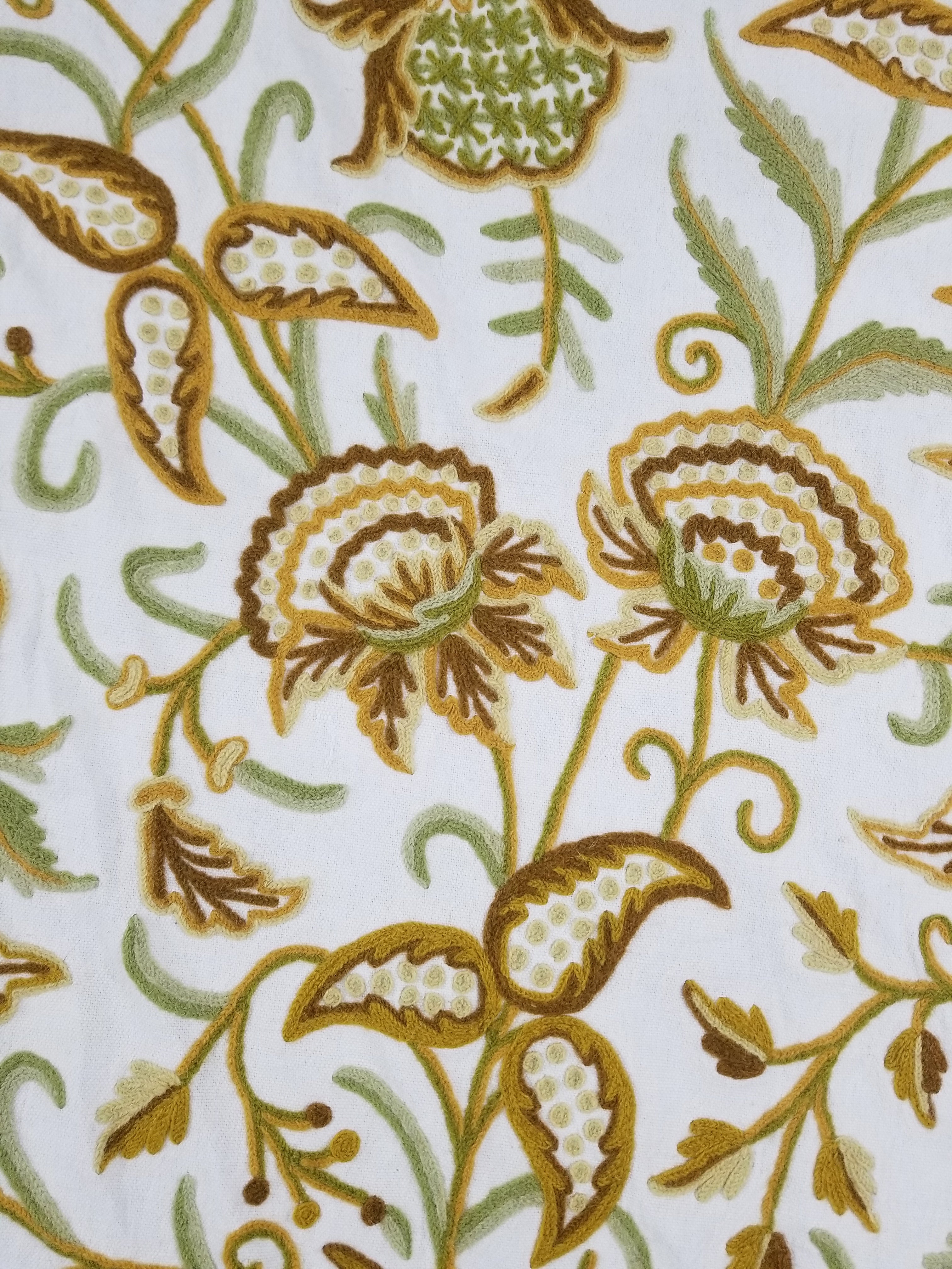 Vintage Traditional Jacobean Inspire Floral Kashmiri Crewel Work Textile 238x236