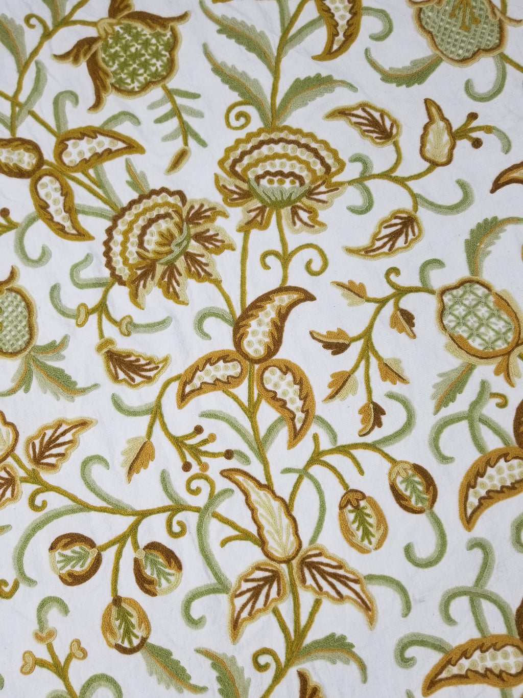Vintage Traditional Jacobean Inspire Floral Kashmiri Crewel Work Textile 238x236
