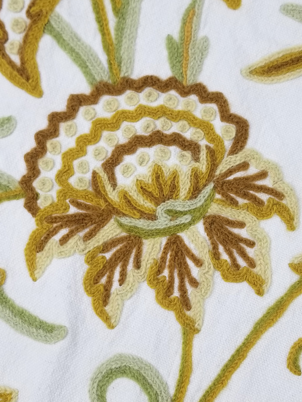 Vintage Traditional Jacobean Inspire Floral Kashmiri Crewel Work Textile 238x236