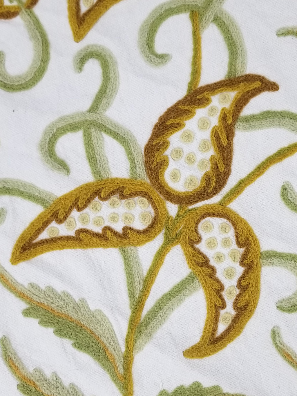 Vintage Traditional Jacobean Inspire Floral Kashmiri Crewel Work Textile 238x236