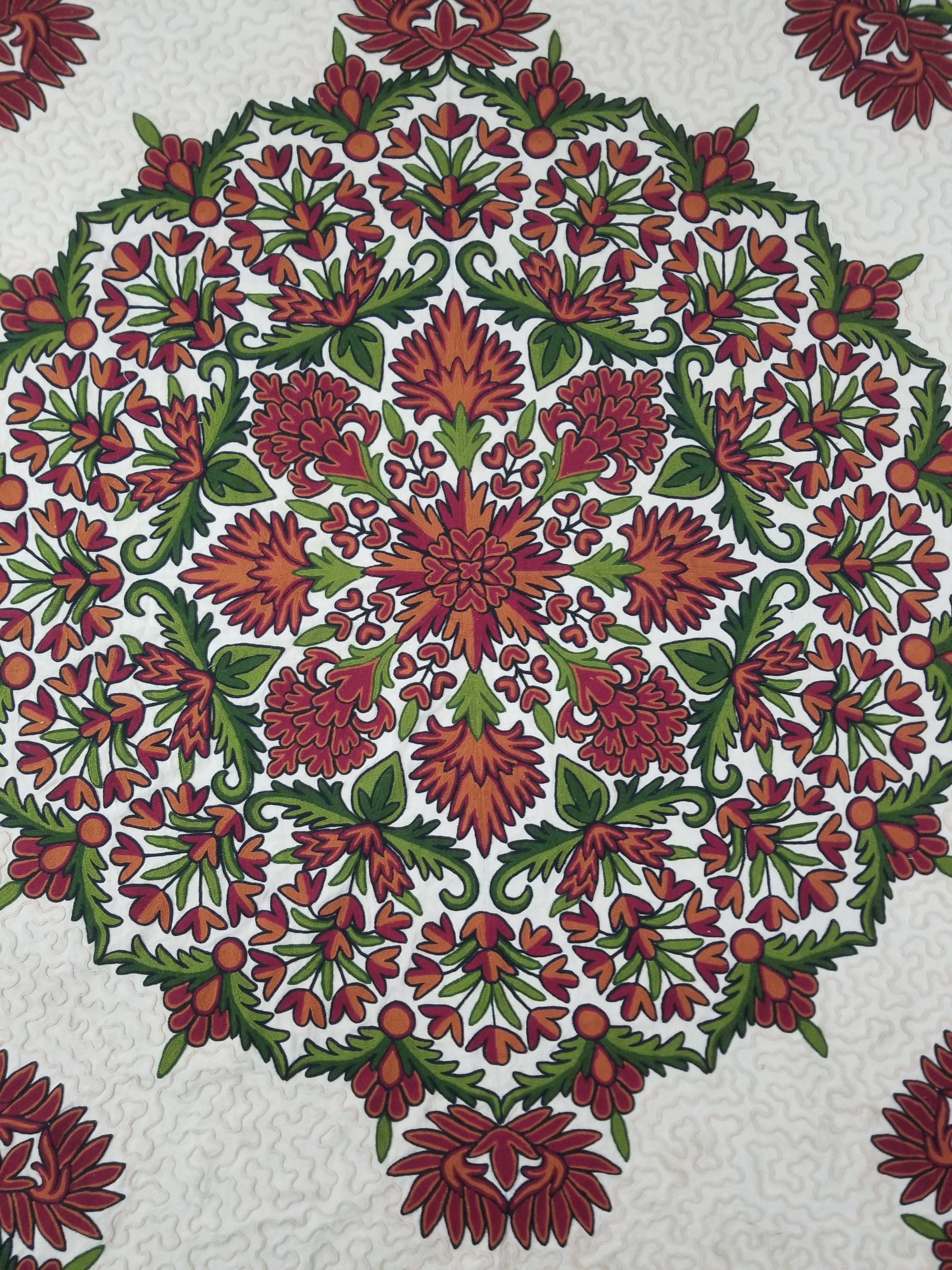 Vintage Traditional Kashmiri Wool Crewel Work Floral Bedspread 251x223cm