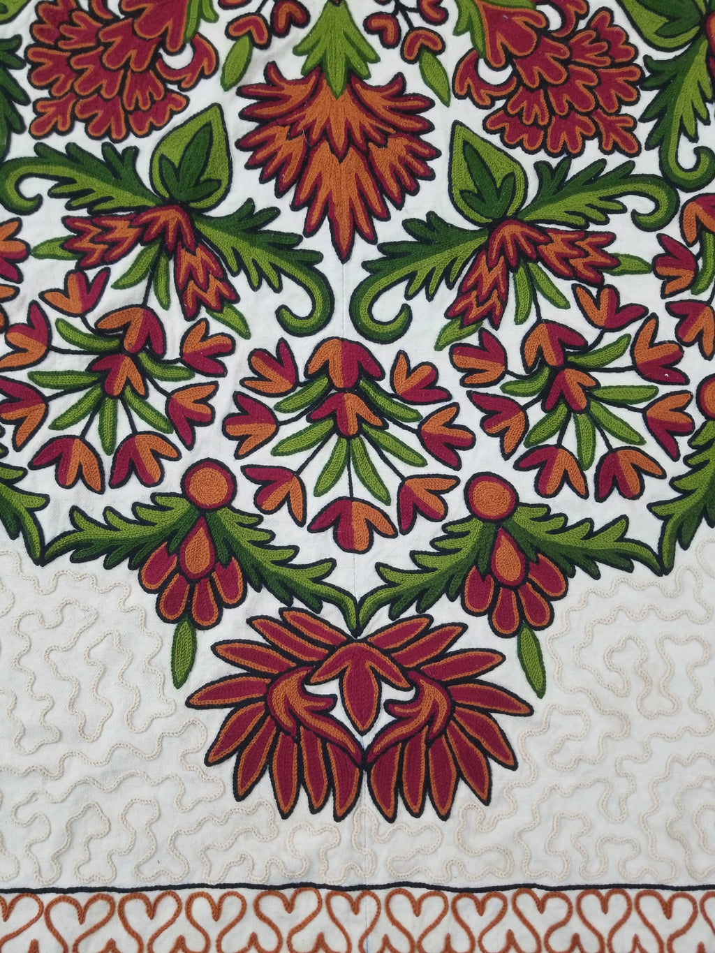 Vintage Traditional Kashmiri Wool Crewel Work Floral Bedspread 251x223cm