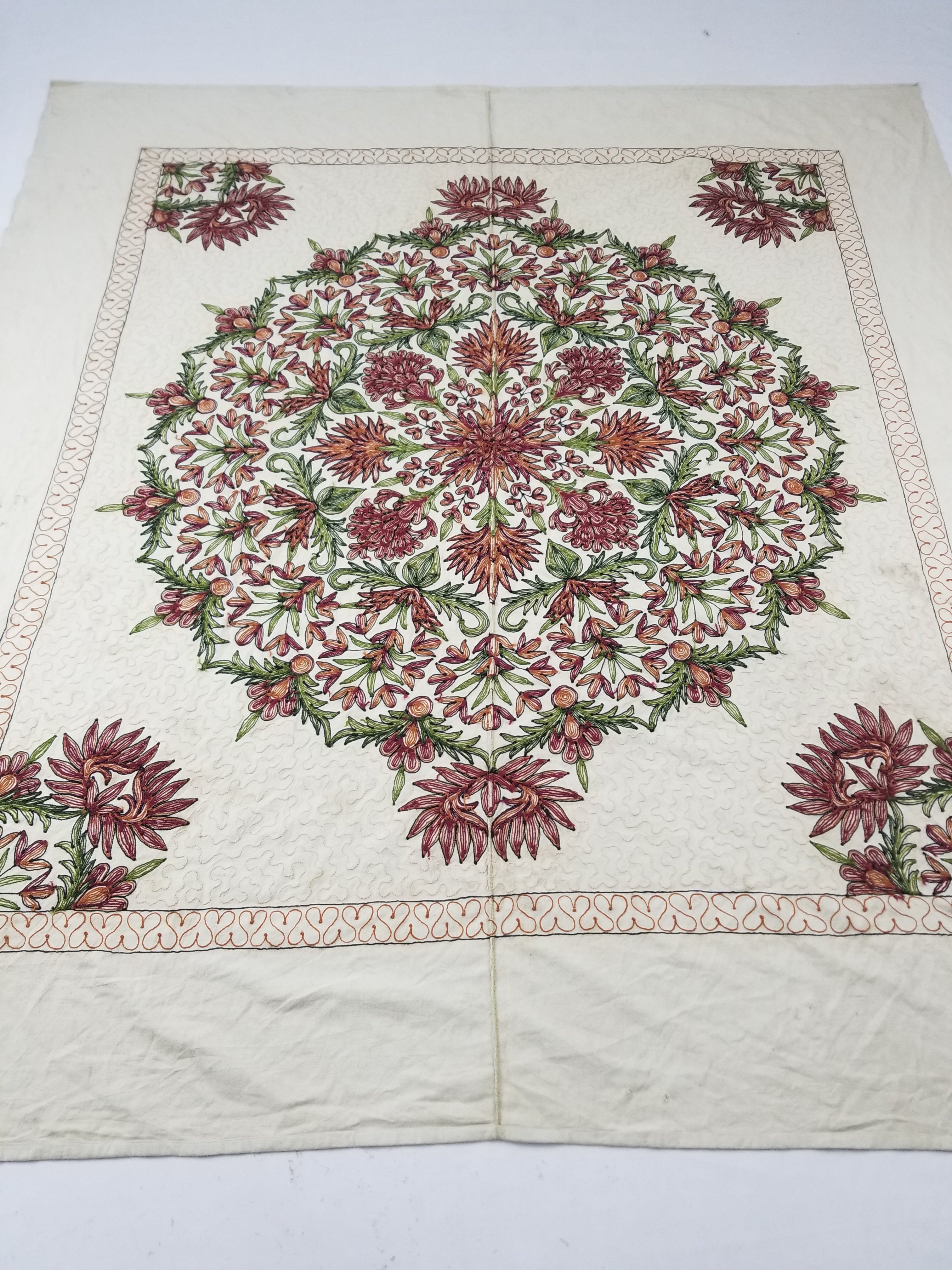 Vintage Traditional Kashmiri Wool Crewel Work Floral Bedspread 251x223cm