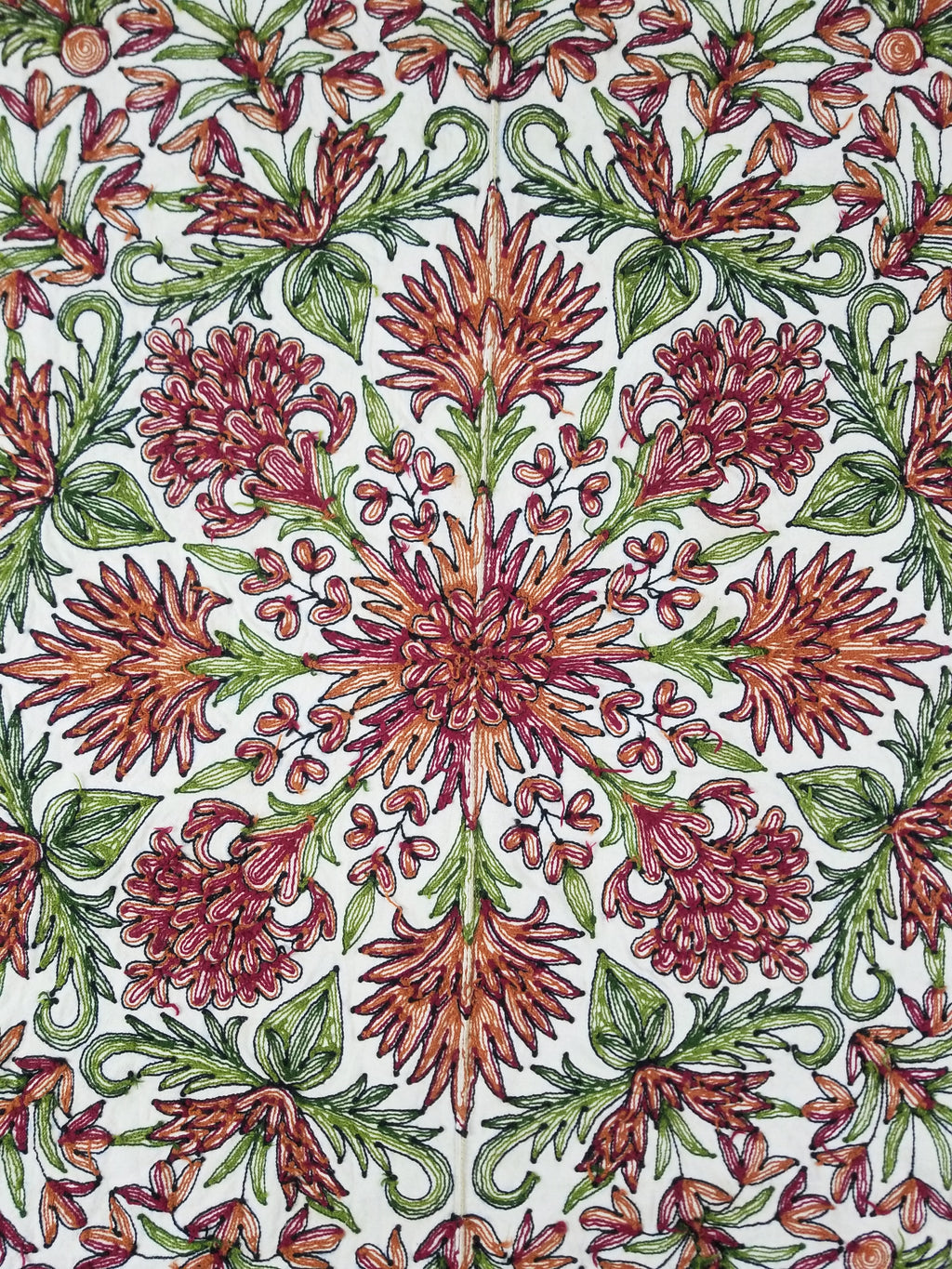 Vintage Traditional Kashmiri Wool Crewel Work Floral Bedspread 251x223cm