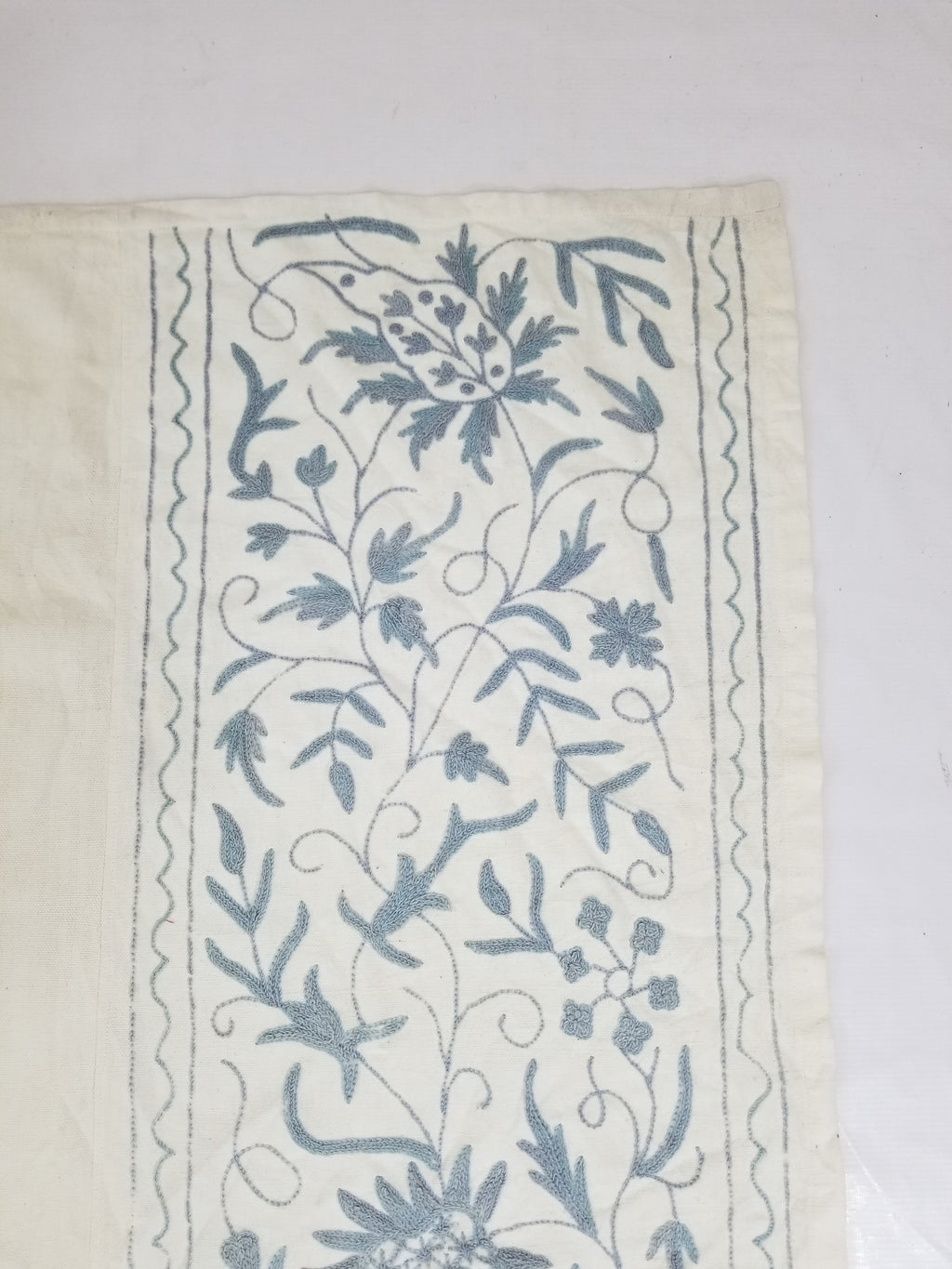 Vintage Traditional Indian Kashmiri Crewel Work Floral Textile Panel 255x228cm