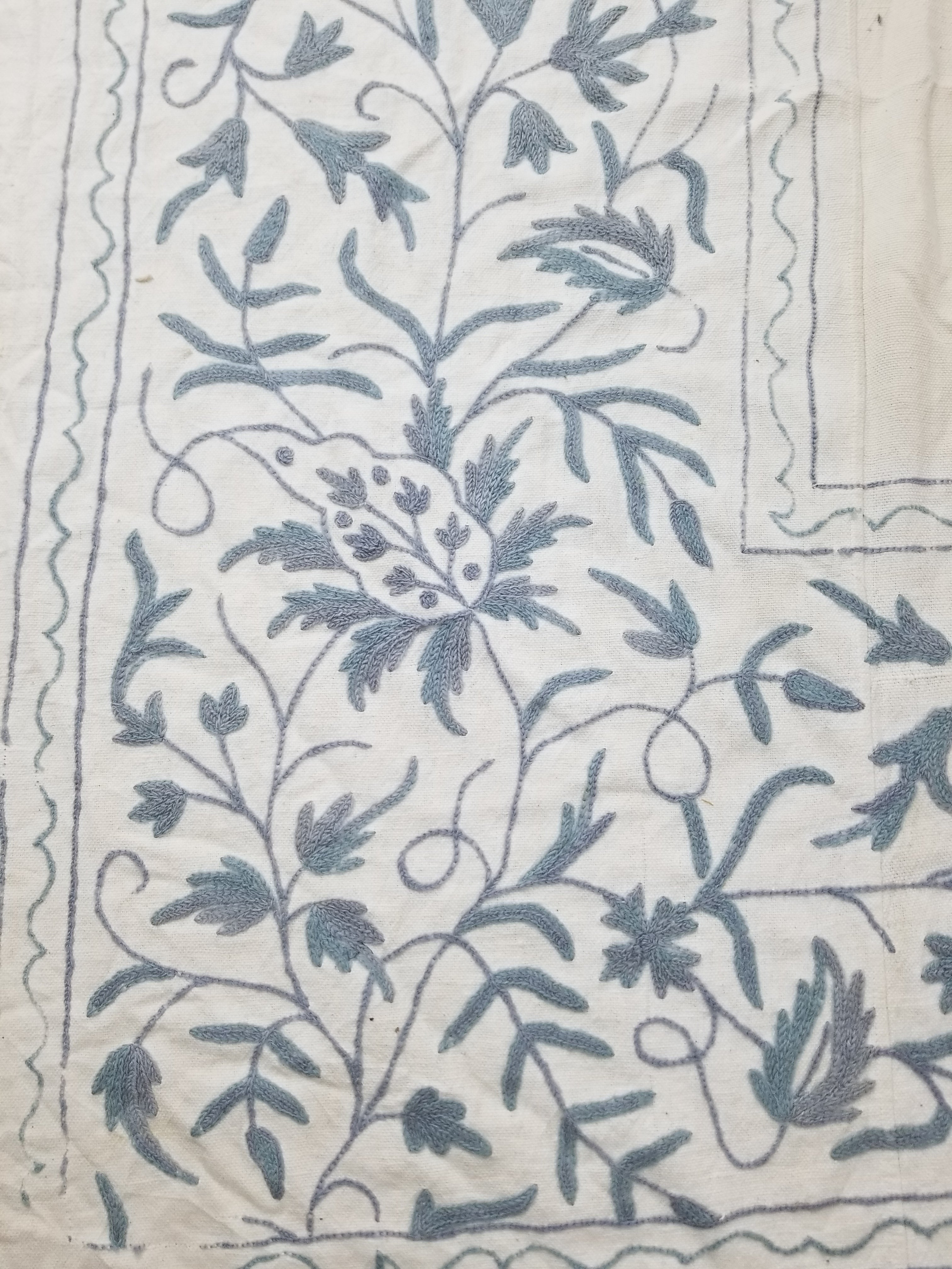 Vintage Traditional Indian Kashmiri Crewel Work Floral Textile Panel 255x228cm