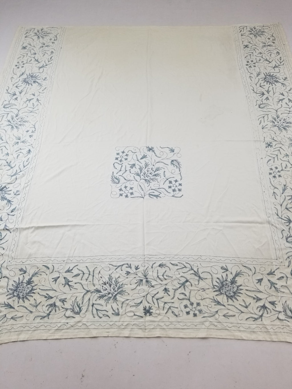 Vintage Traditional Indian Kashmiri Crewel Work Floral Textile Panel 255x228cm