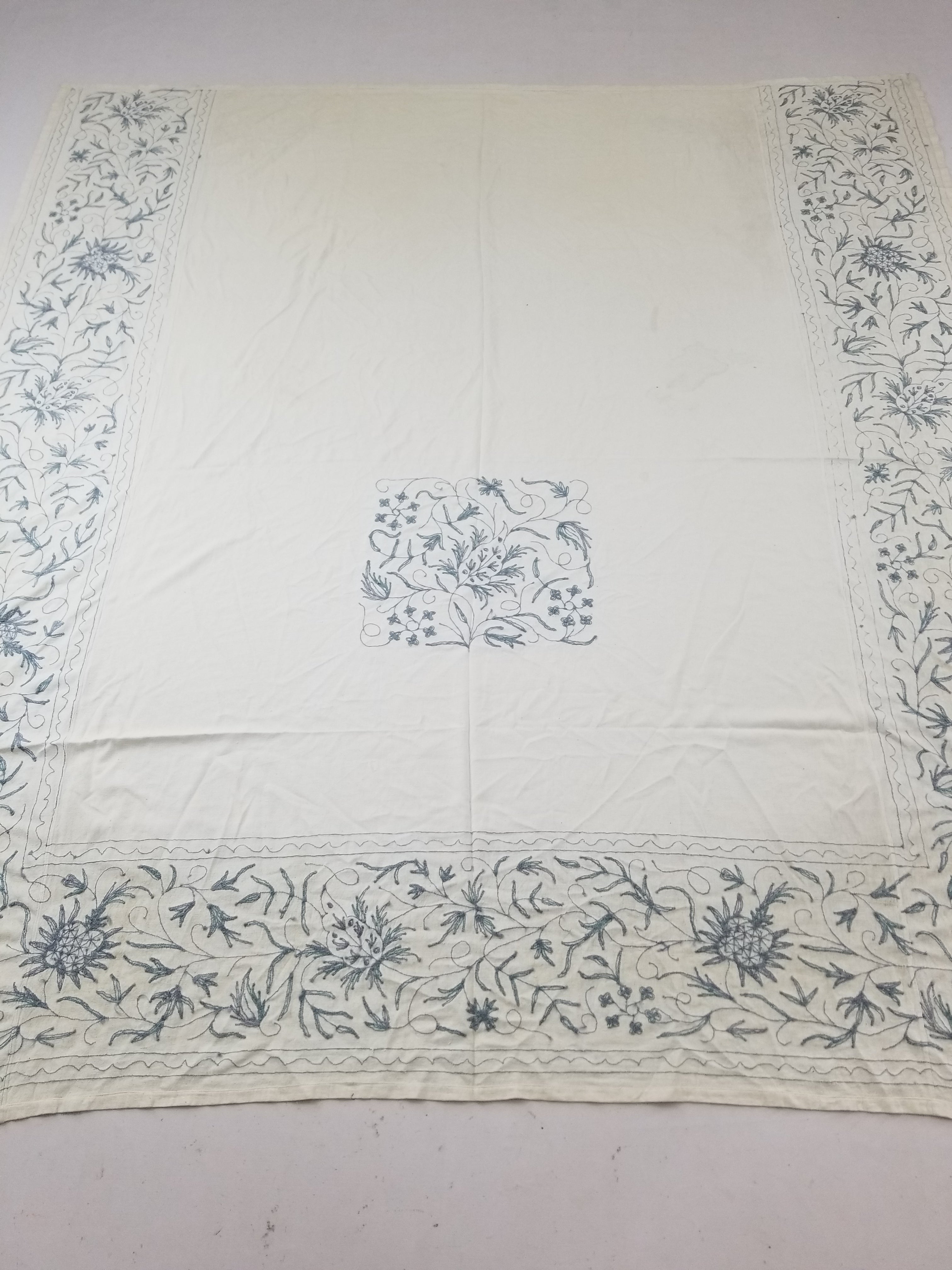Vintage Traditional Indian Kashmiri Crewel Work Floral Textile Panel 255x228cm