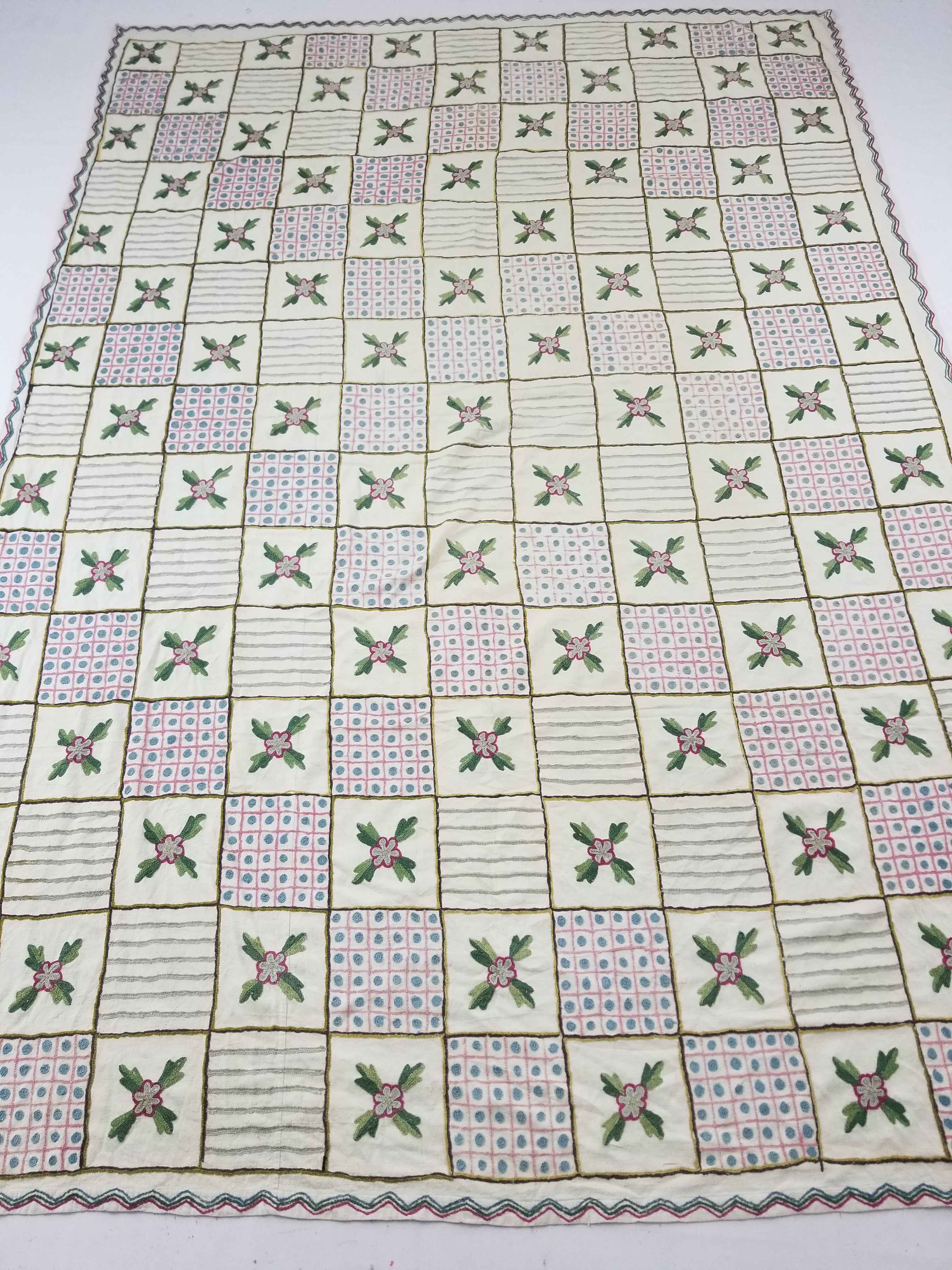 Vintage Indian Kashmiri Crewel Work Floral & Geometric Pattern Textile 270x187cm