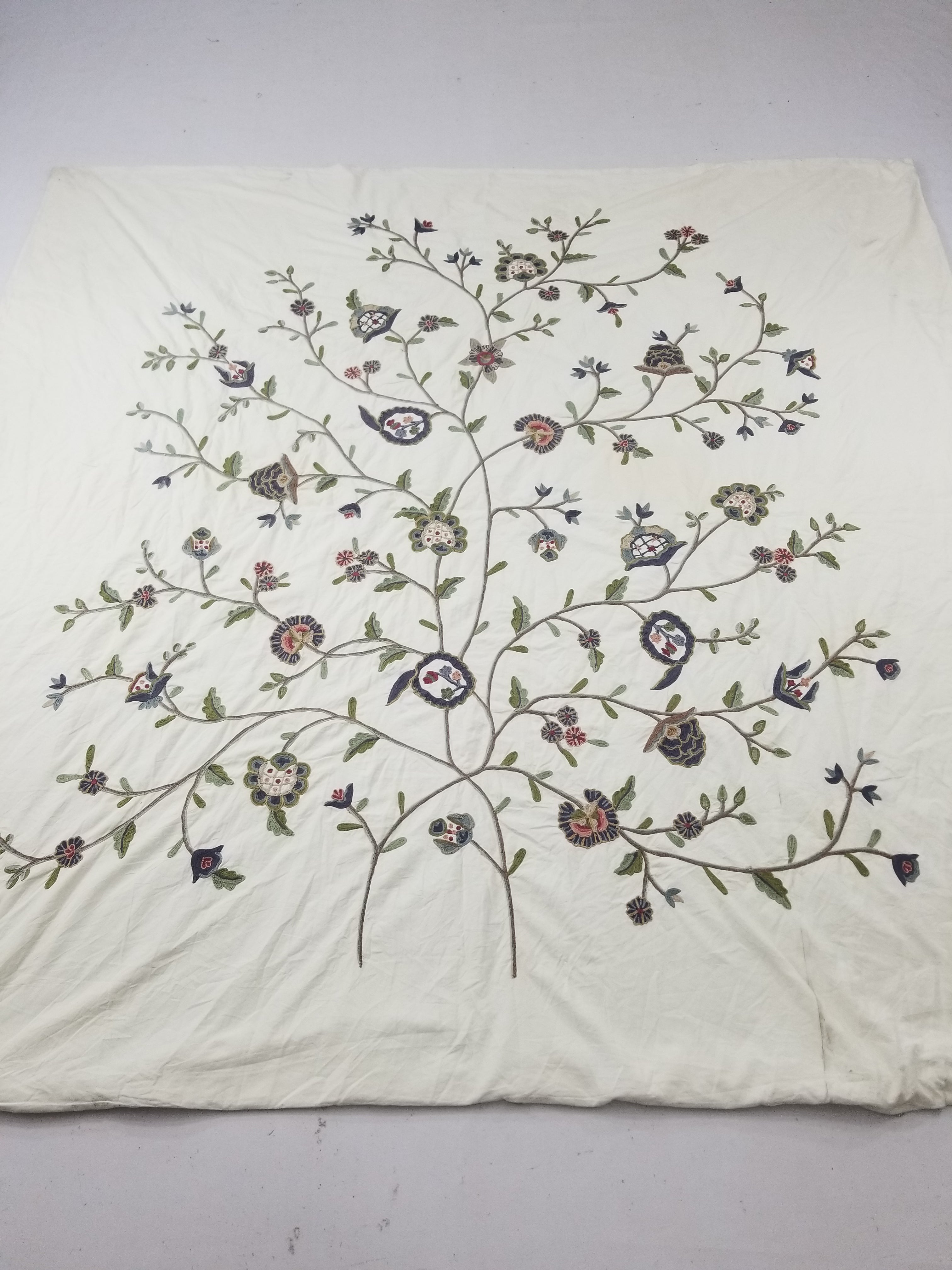 Antique Jacobean Style Crewel Work Tree of Life Coverlet / Quilt 224x218cm