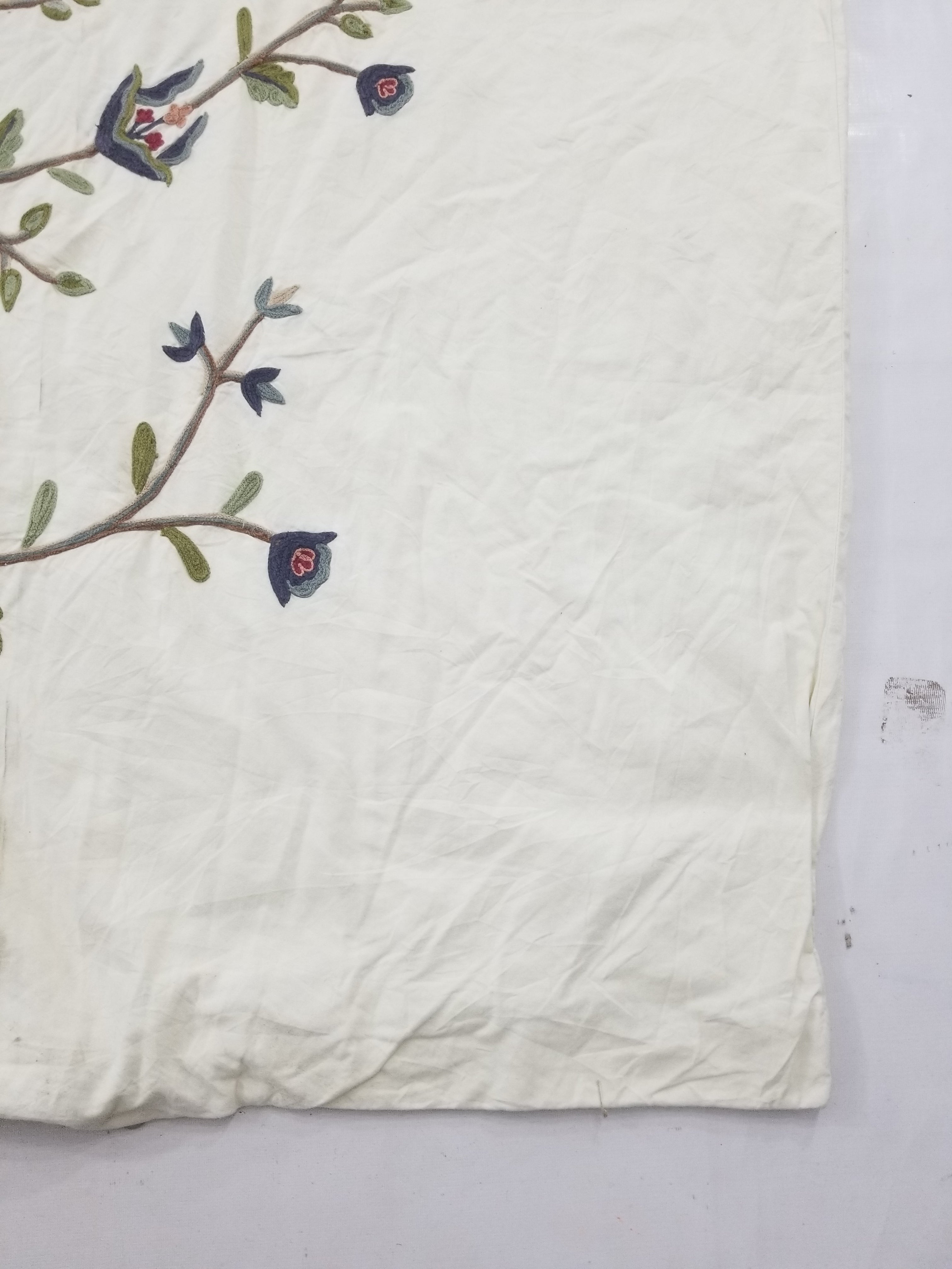Antique Jacobean Style Crewel Work Tree of Life Coverlet / Quilt 224x218cm