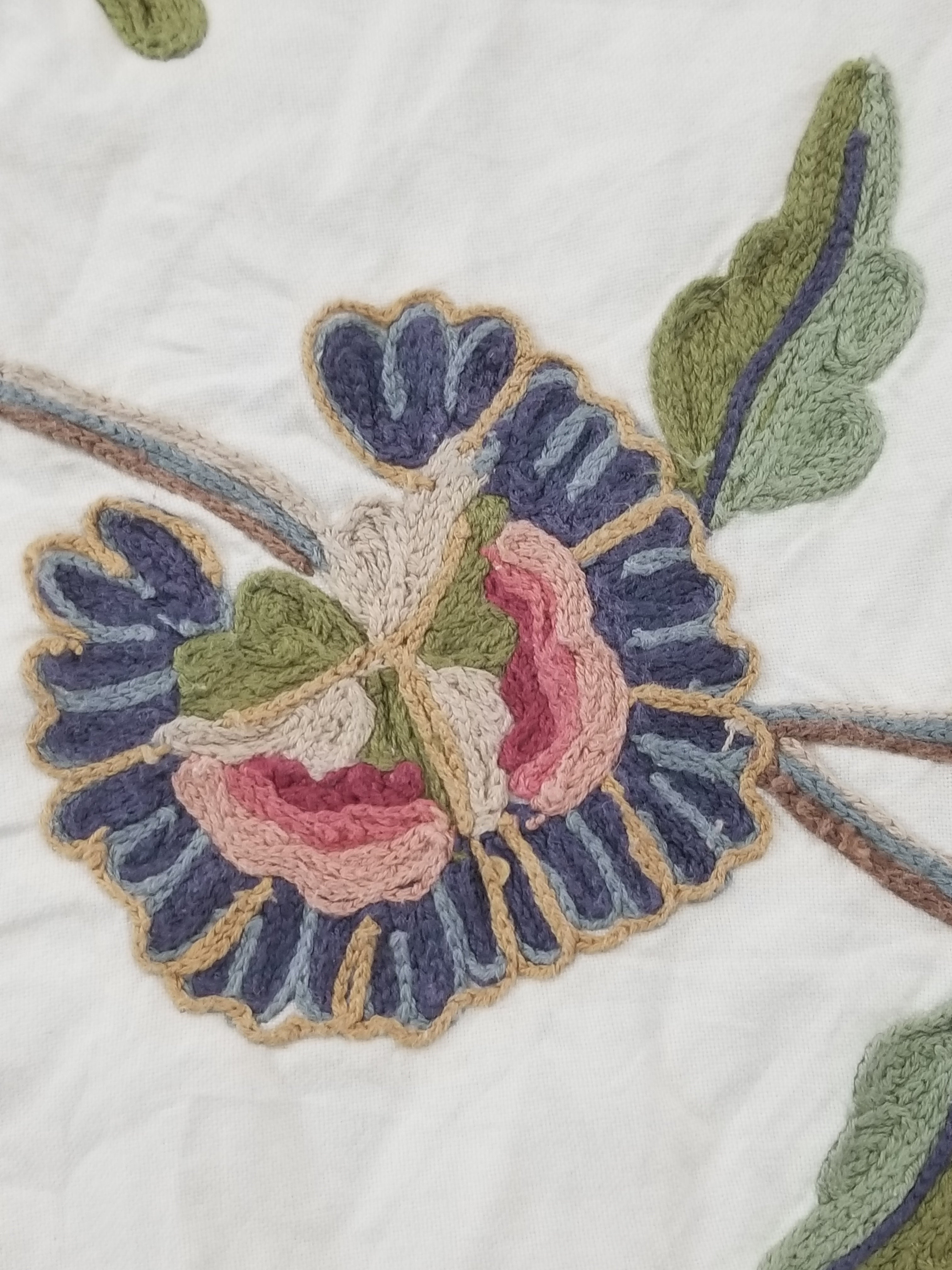 Antique Jacobean Style Crewel Work Tree of Life Coverlet / Quilt 224x218cm