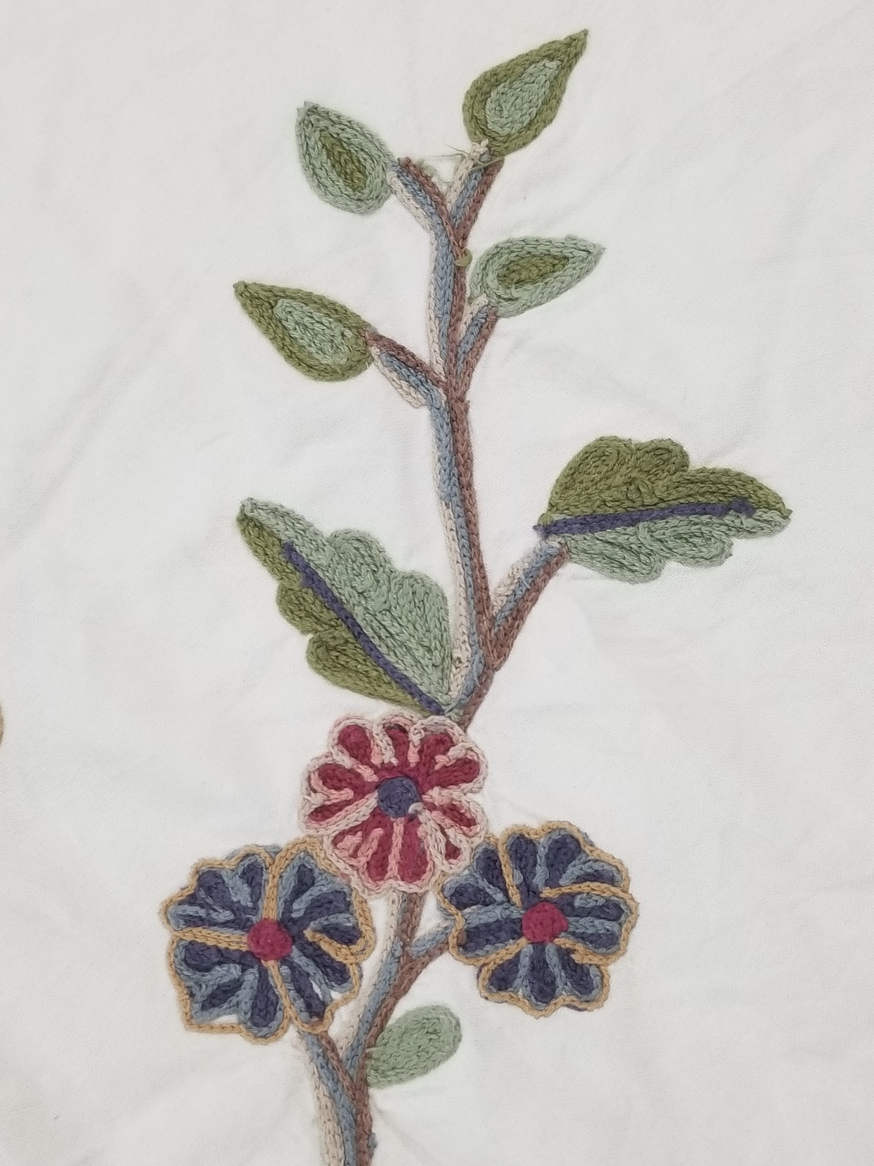Antique Jacobean Style Crewel Work Tree of Life Coverlet / Quilt 224x218cm