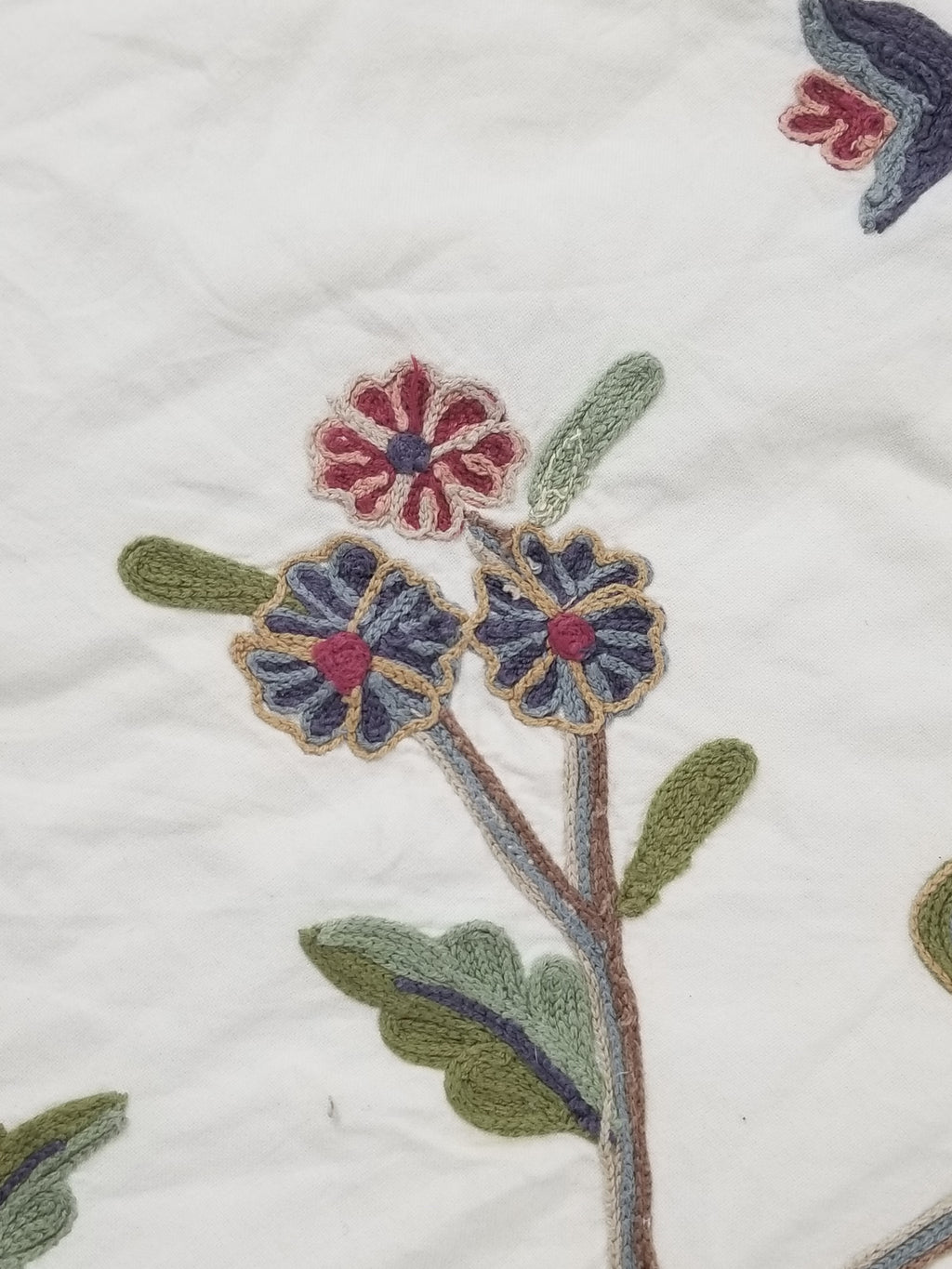 Antique Jacobean Style Crewel Work Tree of Life Coverlet / Quilt 224x218cm