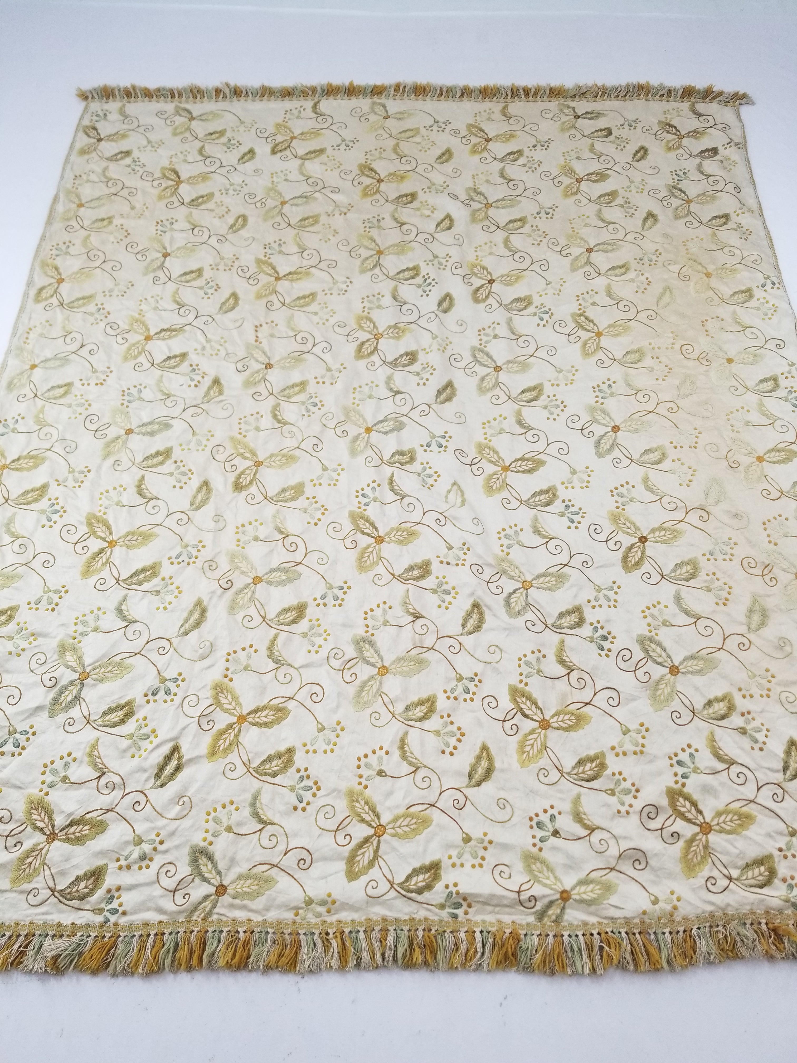 Antique Traditional Hand-Embroidered Botanical Throw/Coverlet 247x213cm