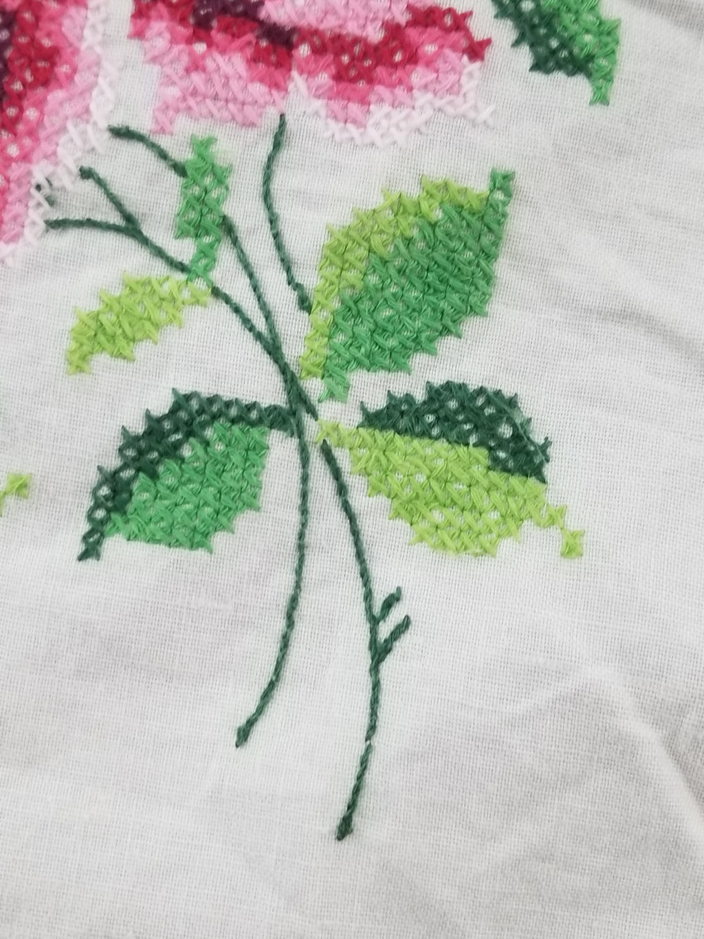 Vintage Traditional Floral Cross Stitch Embroidered Lace Tablecloth 206x157cm