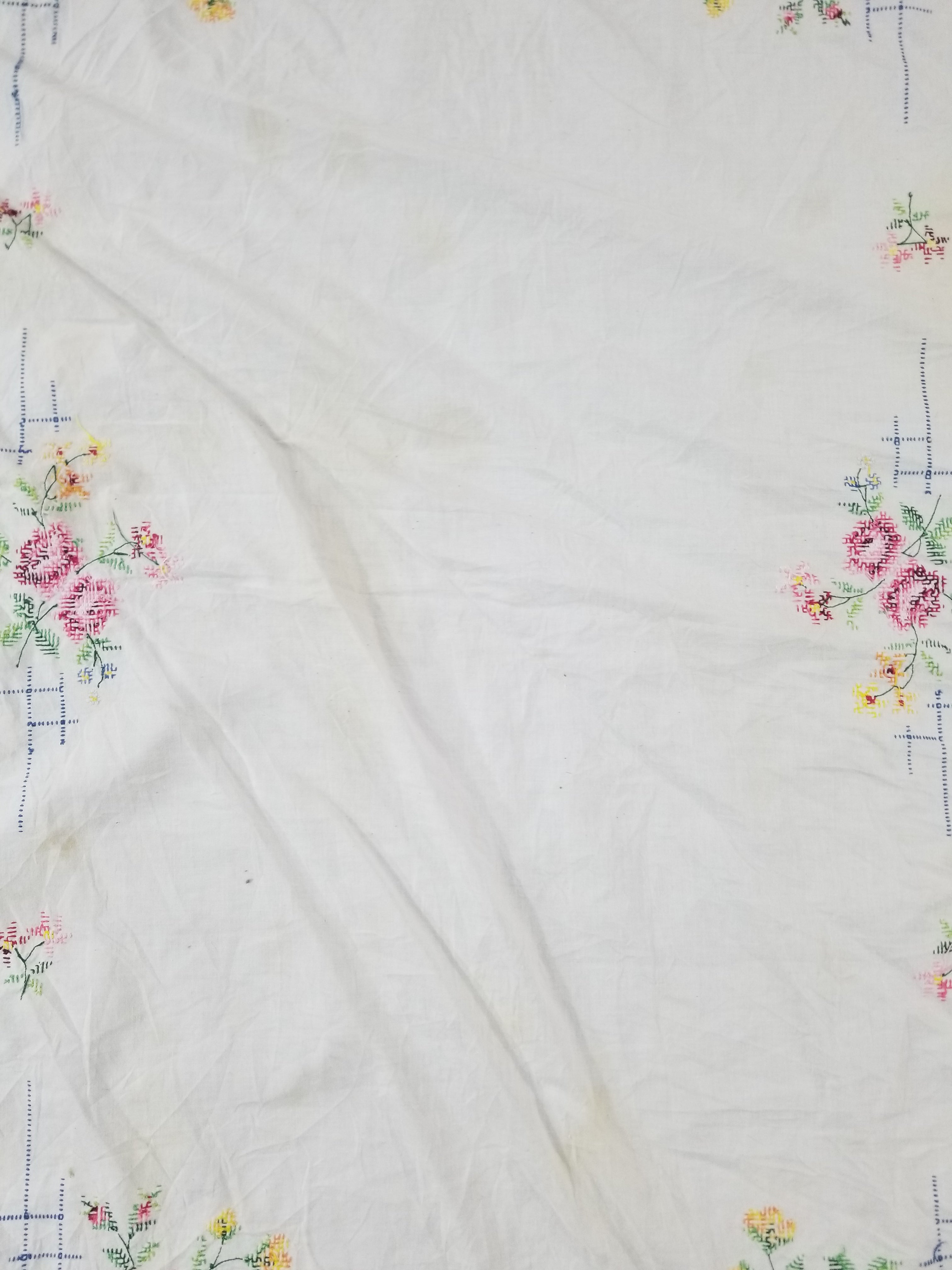 Vintage Traditional Floral Cross Stitch Embroidered Lace Tablecloth 206x157cm