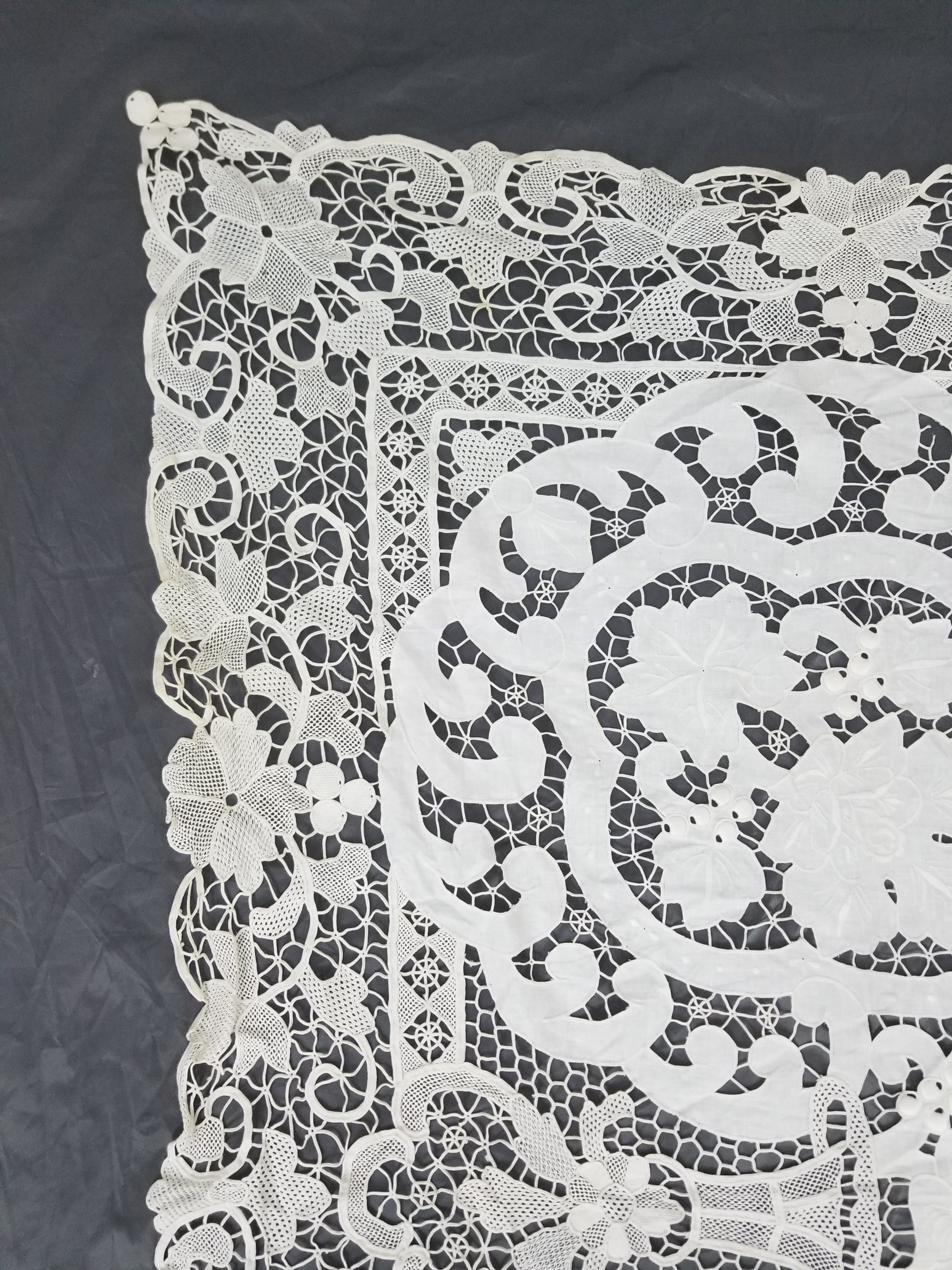 Vintage Italian Point De Venice Needle Lace Banquet Tablecloth 265x225cm
