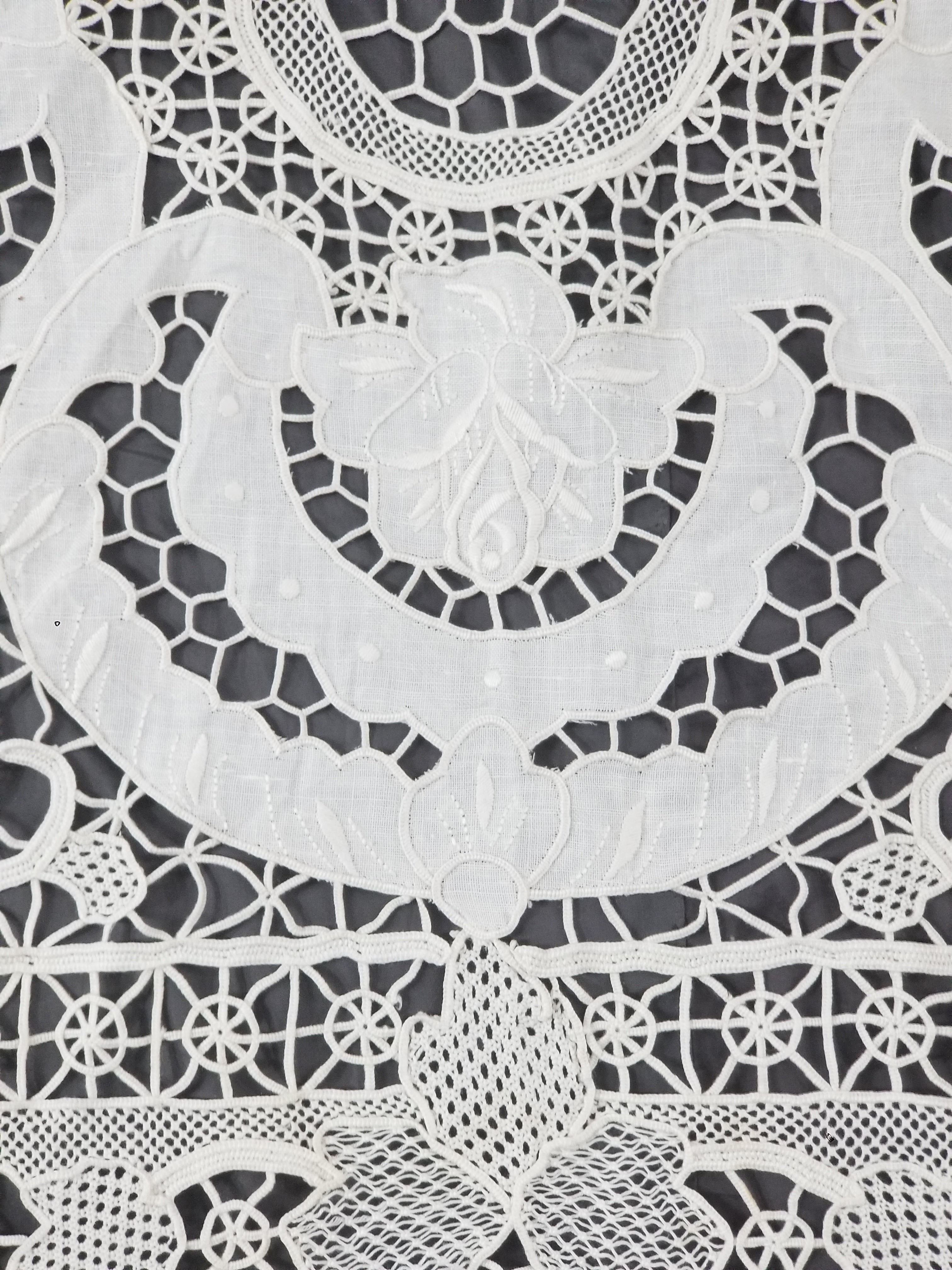 Vintage Italian Point De Venice Needle Lace Banquet Tablecloth 265x225cm