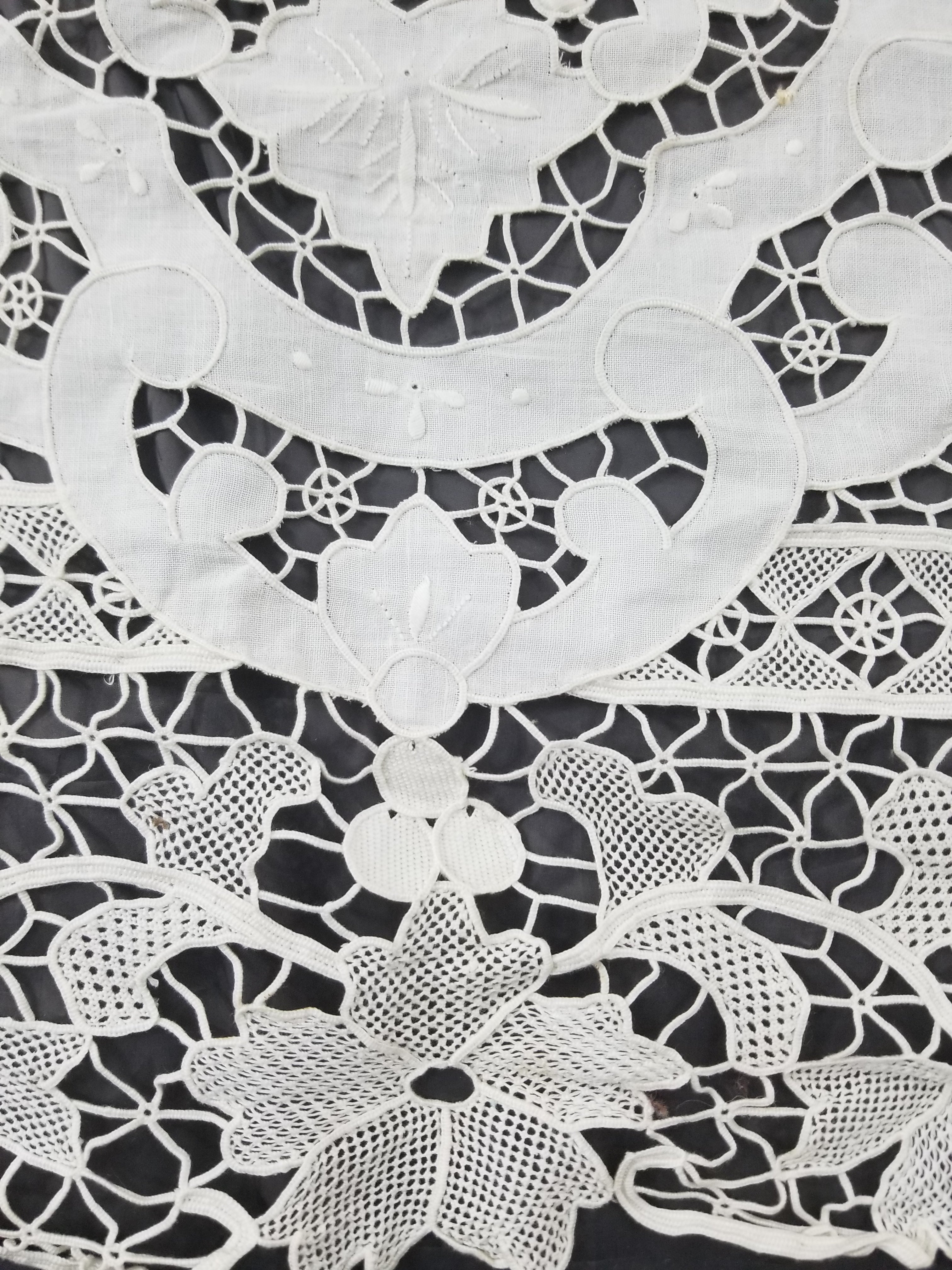 Vintage Italian Point De Venice Needle Lace Banquet Tablecloth 265x225cm