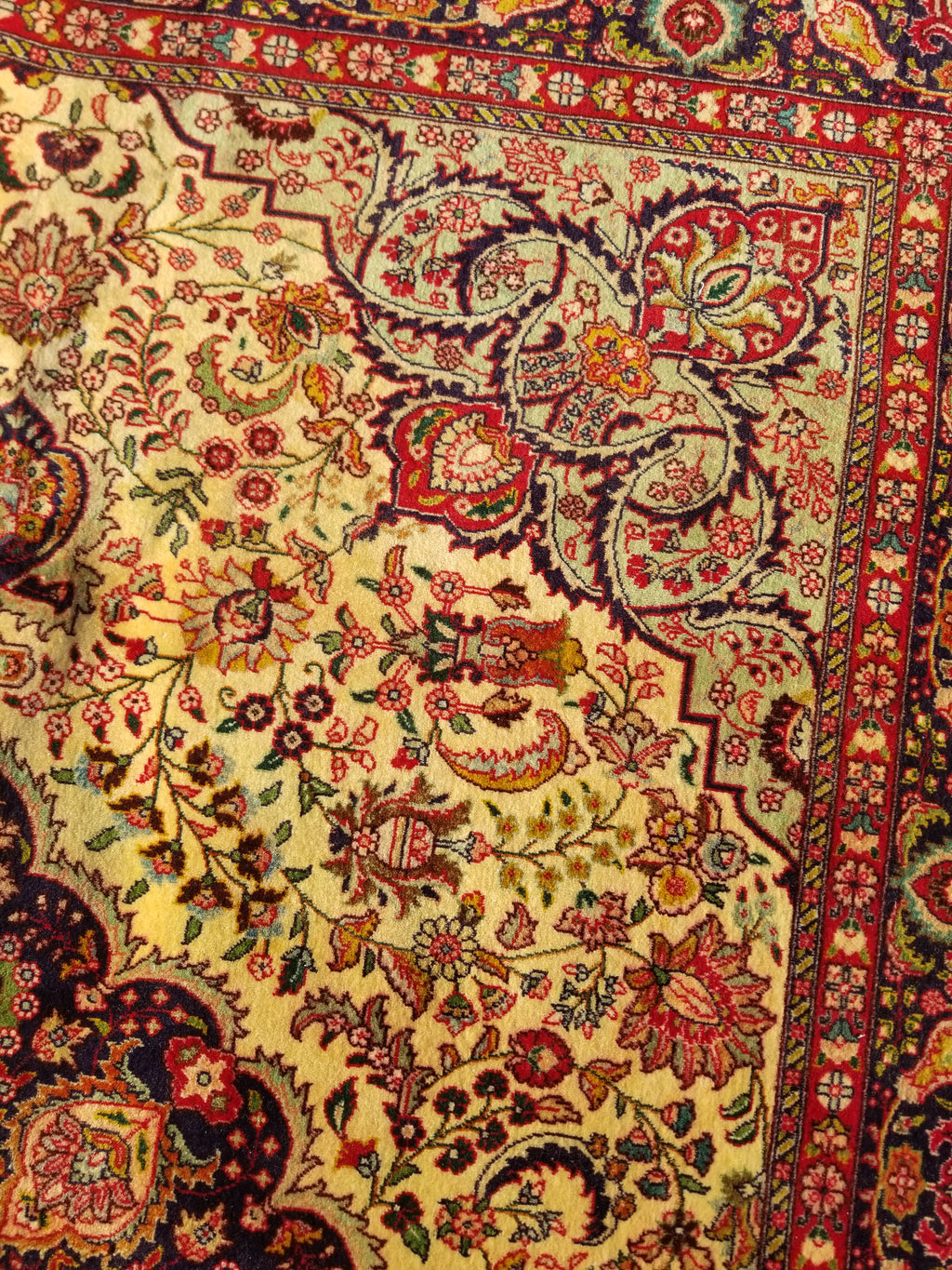 Antique Traditional Handmade Persian Wool Multicolor Rug 204x142cm