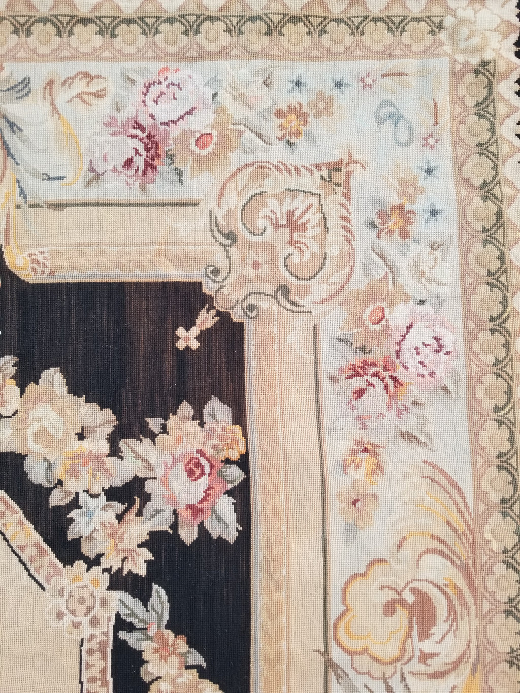 Antique French Aubusson Floral Wool Rug Carpet 268x169cm