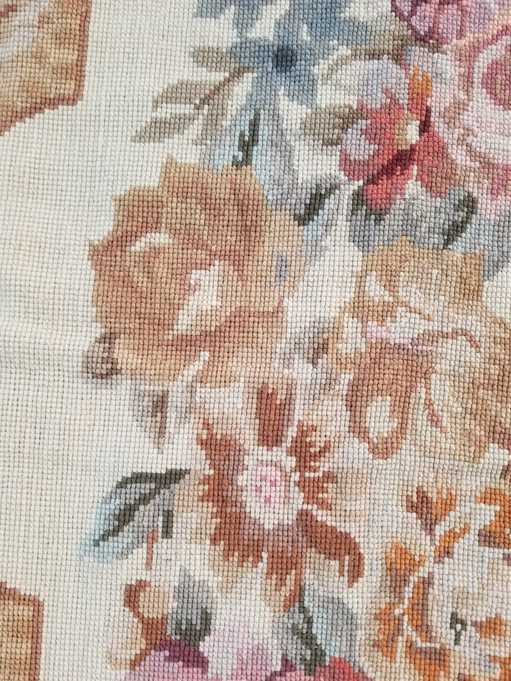 Antique French Aubusson Floral Wool Rug Carpet 268x169cm