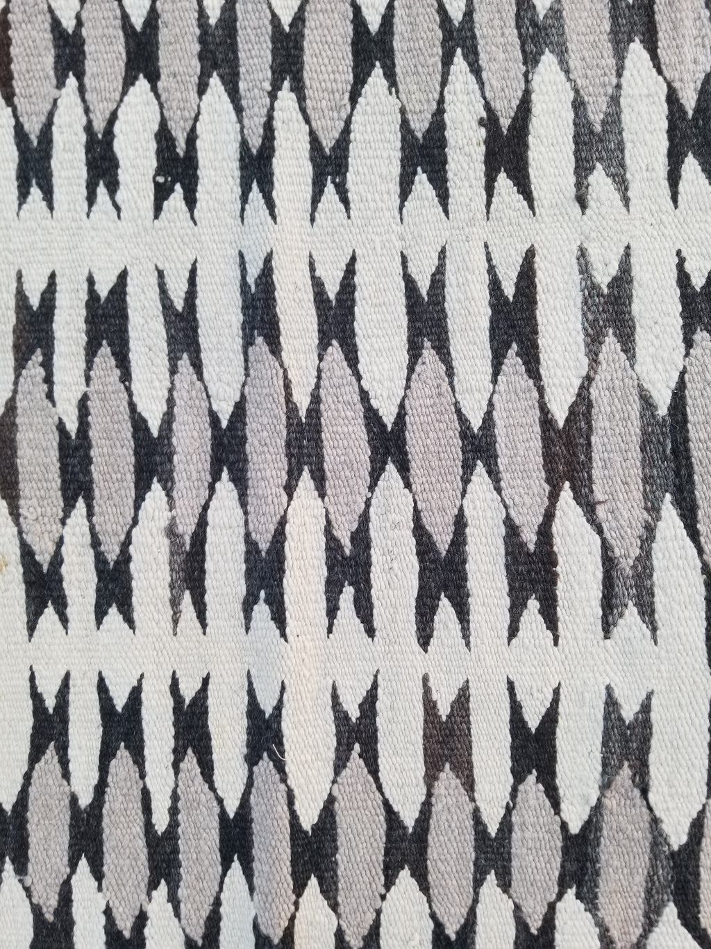 Vintage Traditional Handmade Native American Navajo Gallup Throw Wool Rug 73x66cm