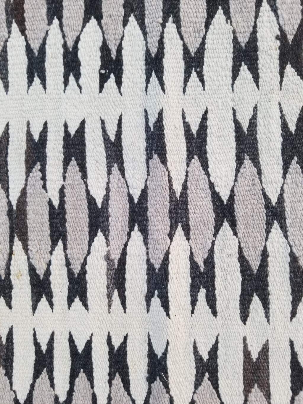 Vintage Traditional Handmade Native American Navajo Gallup Throw Wool Rug 73x66cm