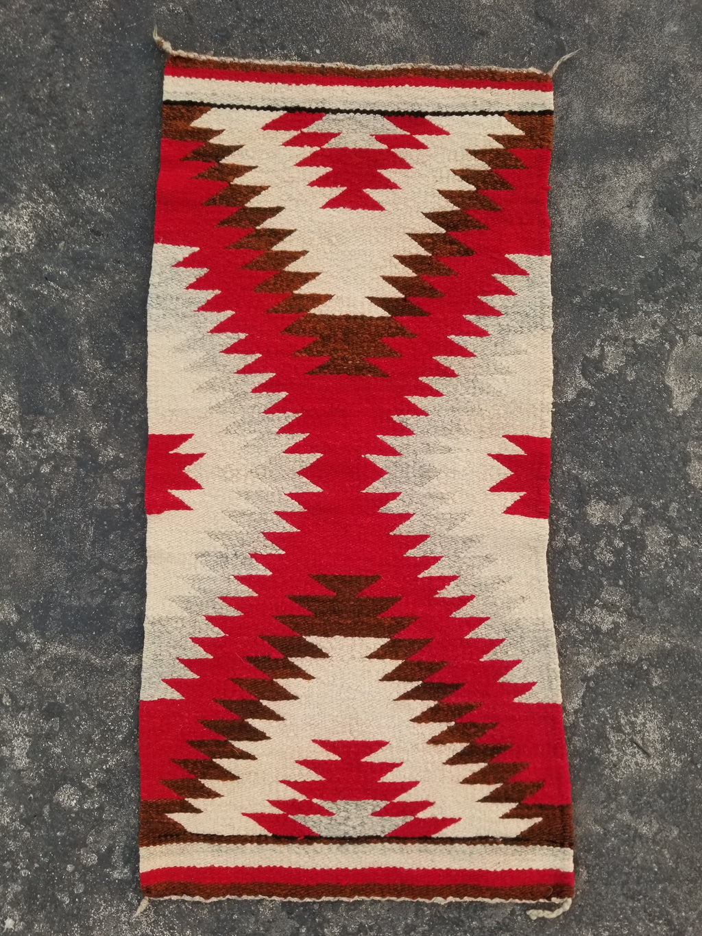 Vintage Handmade Native American Navajo Eye Dazzler Style Wool Rug 87x42cm