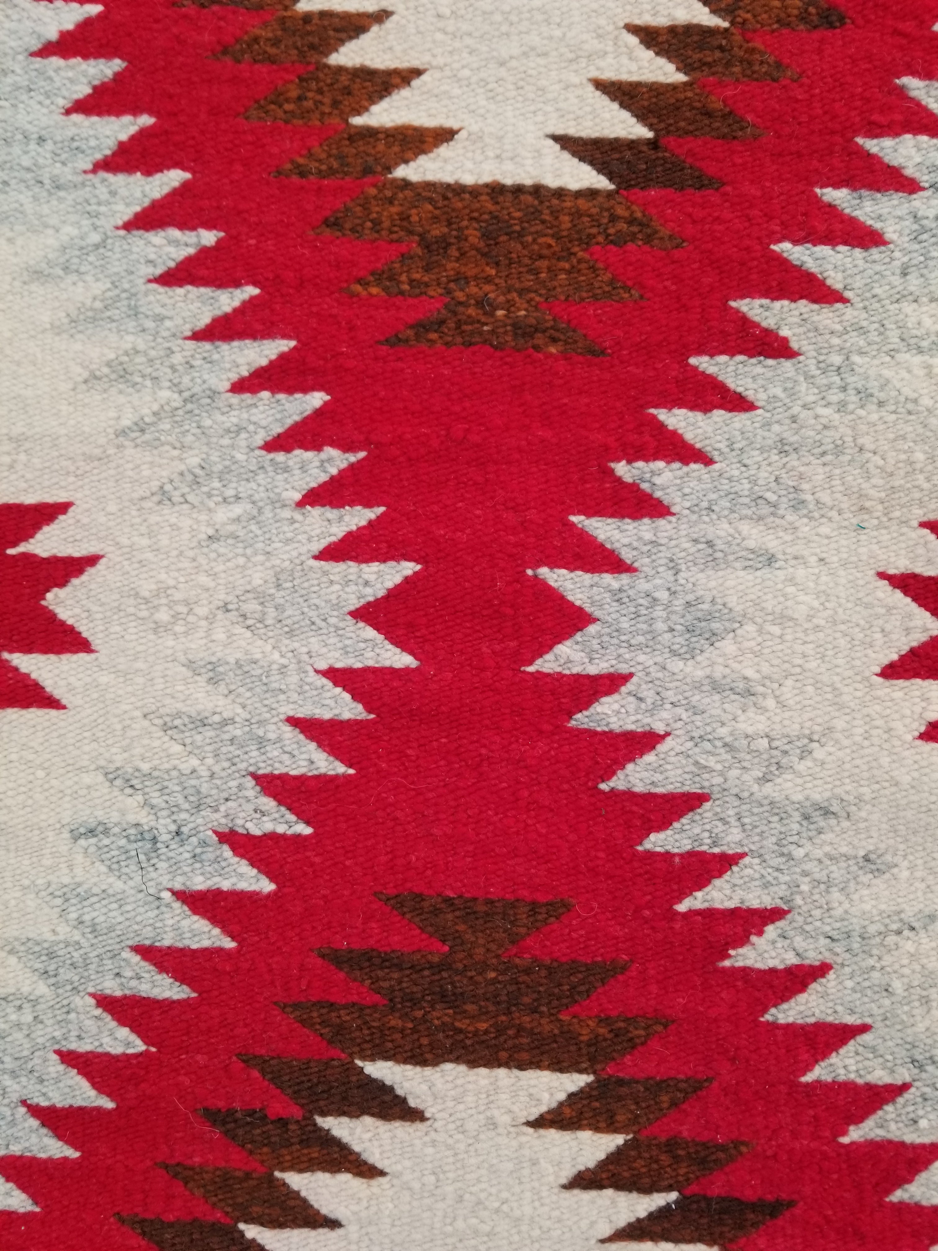 Vintage Handmade Native American Navajo Eye Dazzler Style Wool Rug 87x42cm