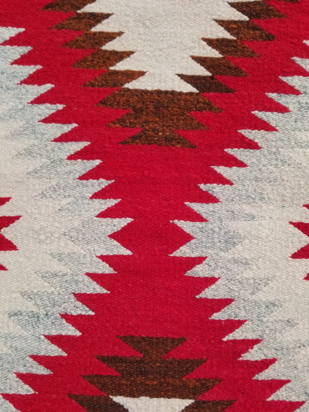Vintage Handmade Native American Navajo Eye Dazzler Style Wool Rug 87x42cm