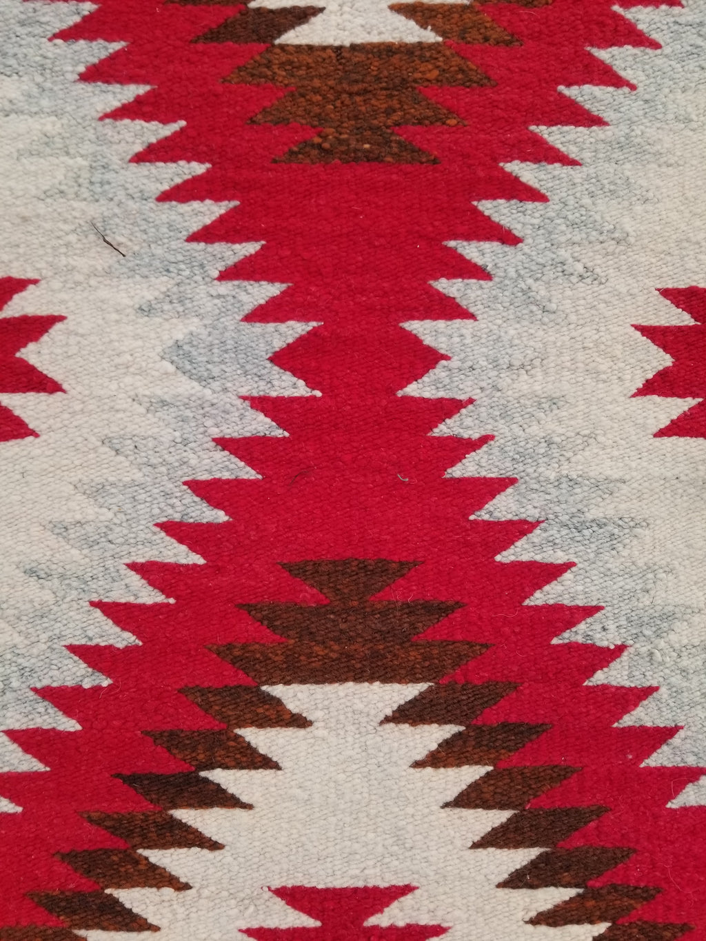 Vintage Handmade Native American Navajo Eye Dazzler Style Wool Rug 87x42cm