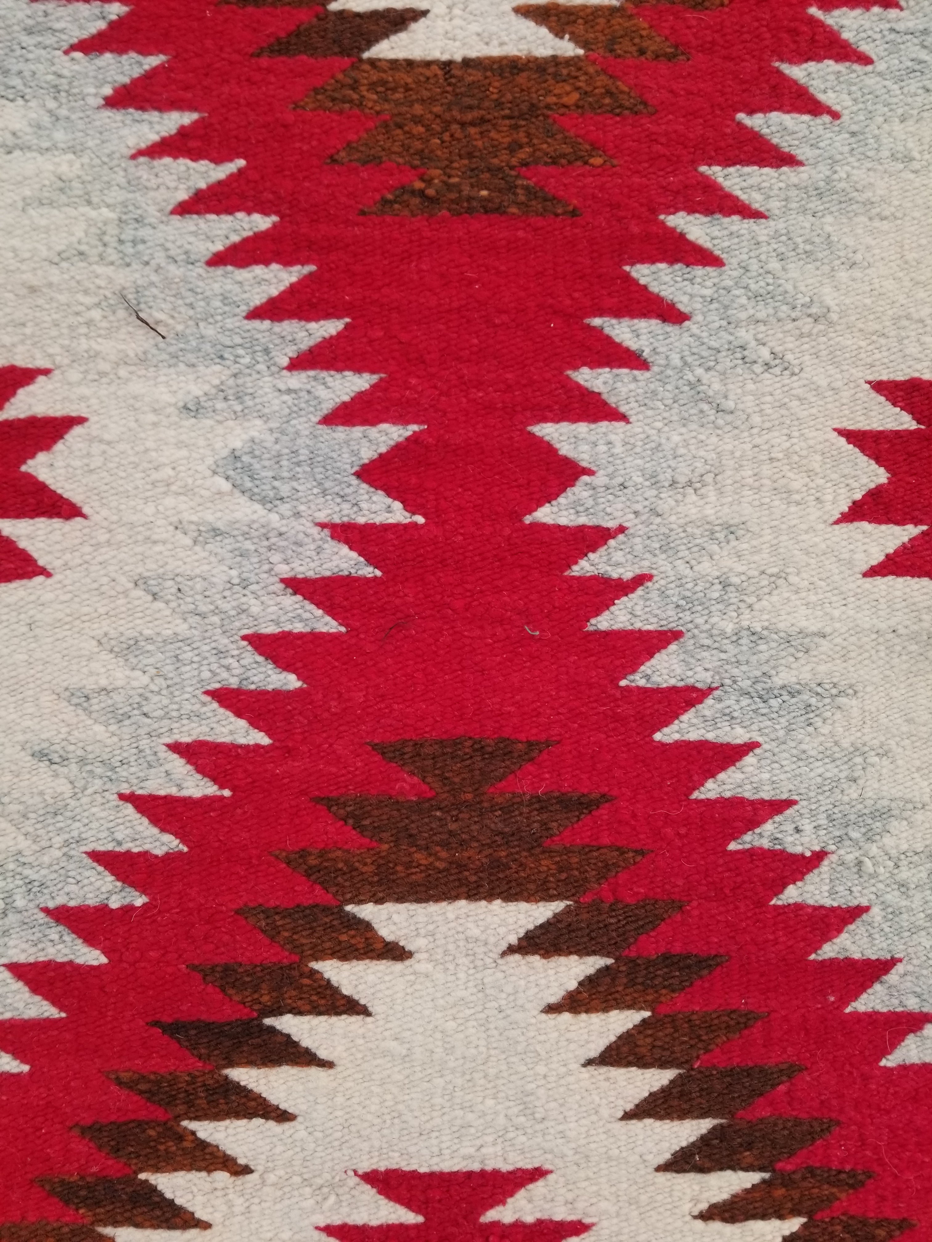 Vintage Handmade Native American Navajo Eye Dazzler Style Wool Rug 87x42cm
