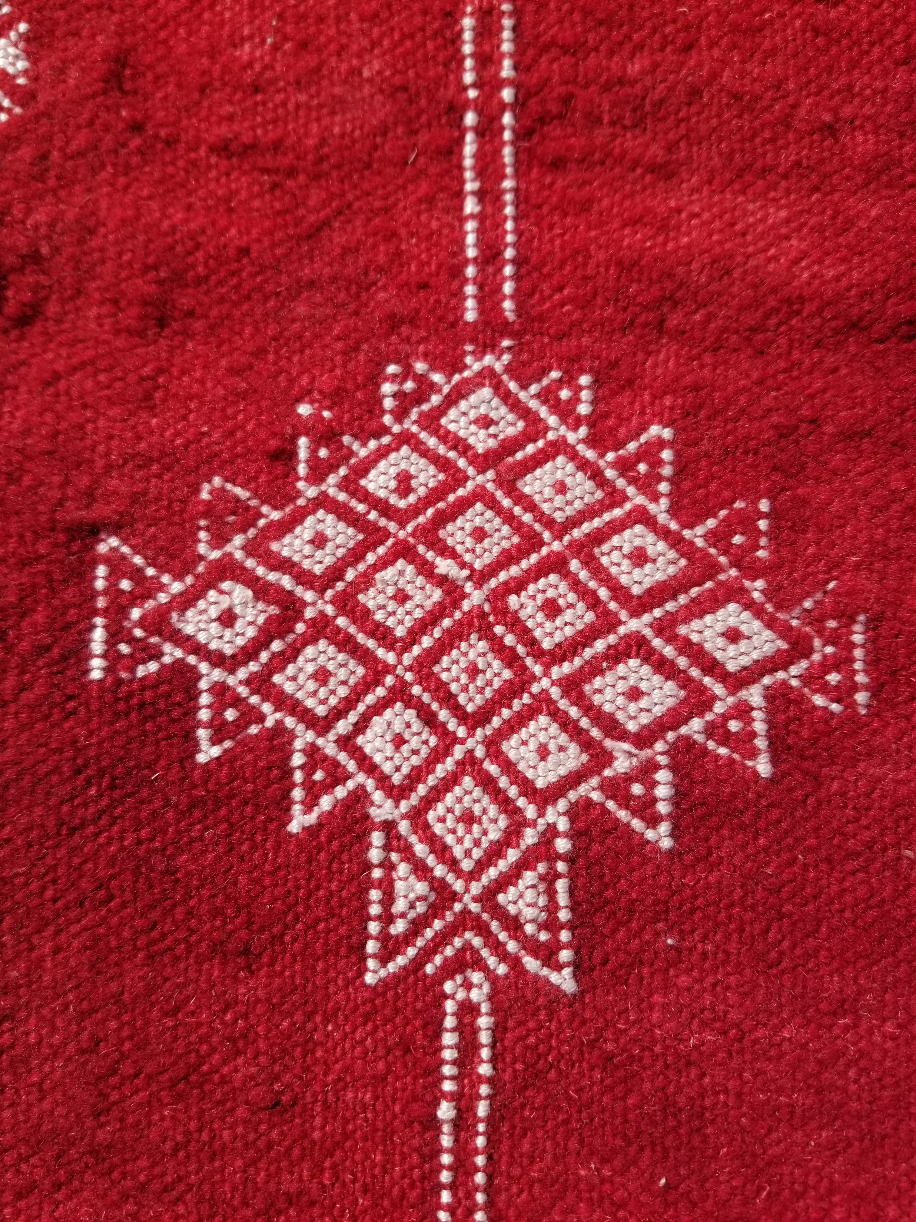 Vintage Traditional Handmade Tunisian Wool Red & White Kilim 180x100cm