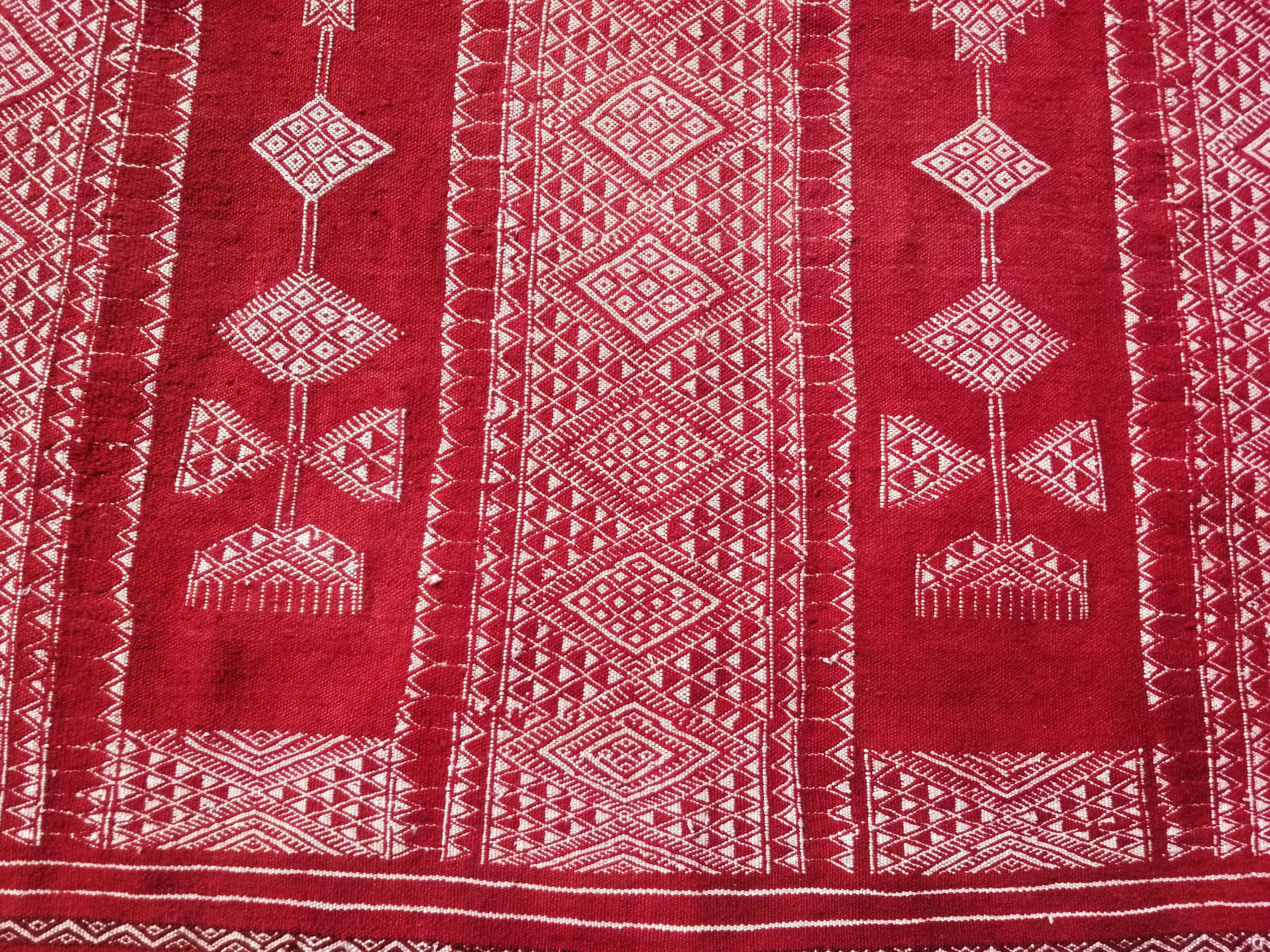 Vintage Traditional Handmade Tunisian Wool Red & White Kilim 180x100cm