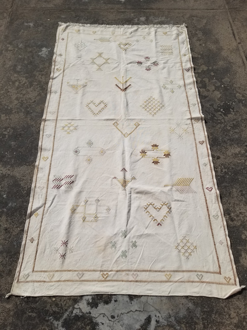 Vintage Traditional Handmade Moroccan Sabra Silk Kilim 225x120cm